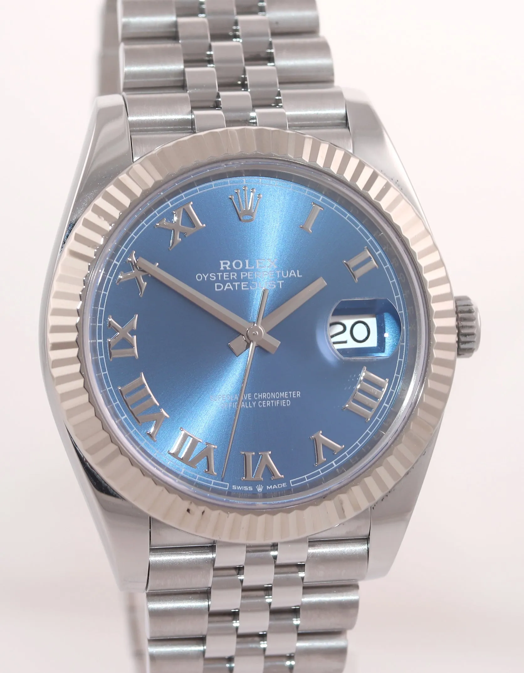 2021 NEW Rolex DateJust 41 Azzuro Blue Roman Jubilee Fluted 126334 Watch Box