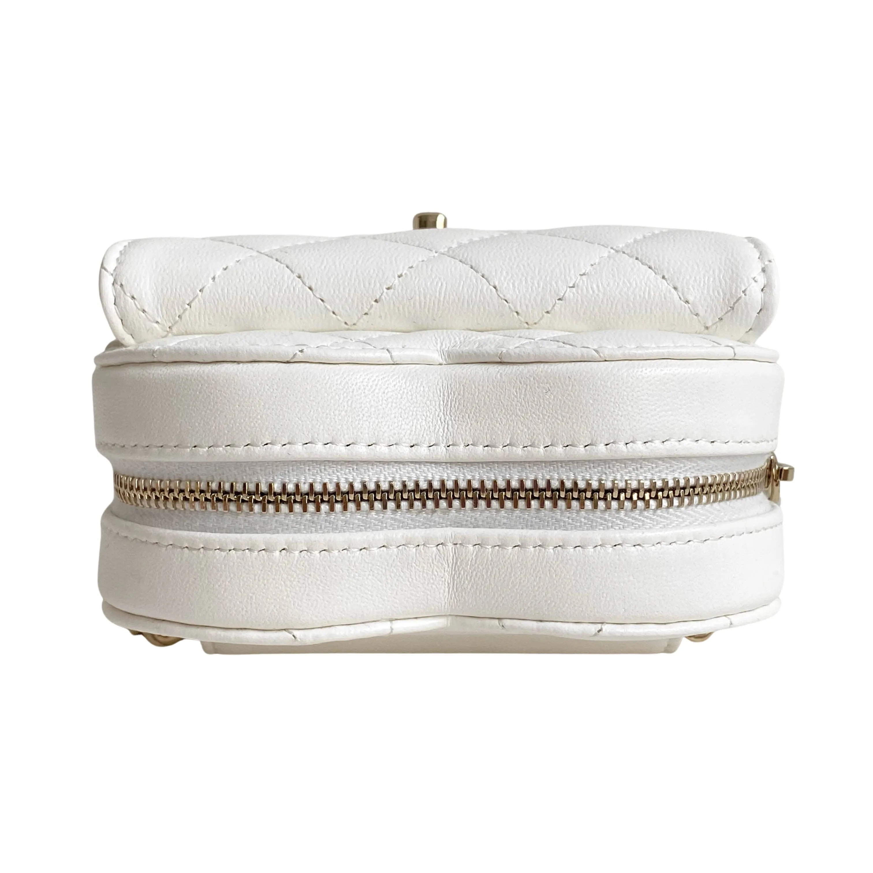 22S Heart Belt Bag in White Lambskin