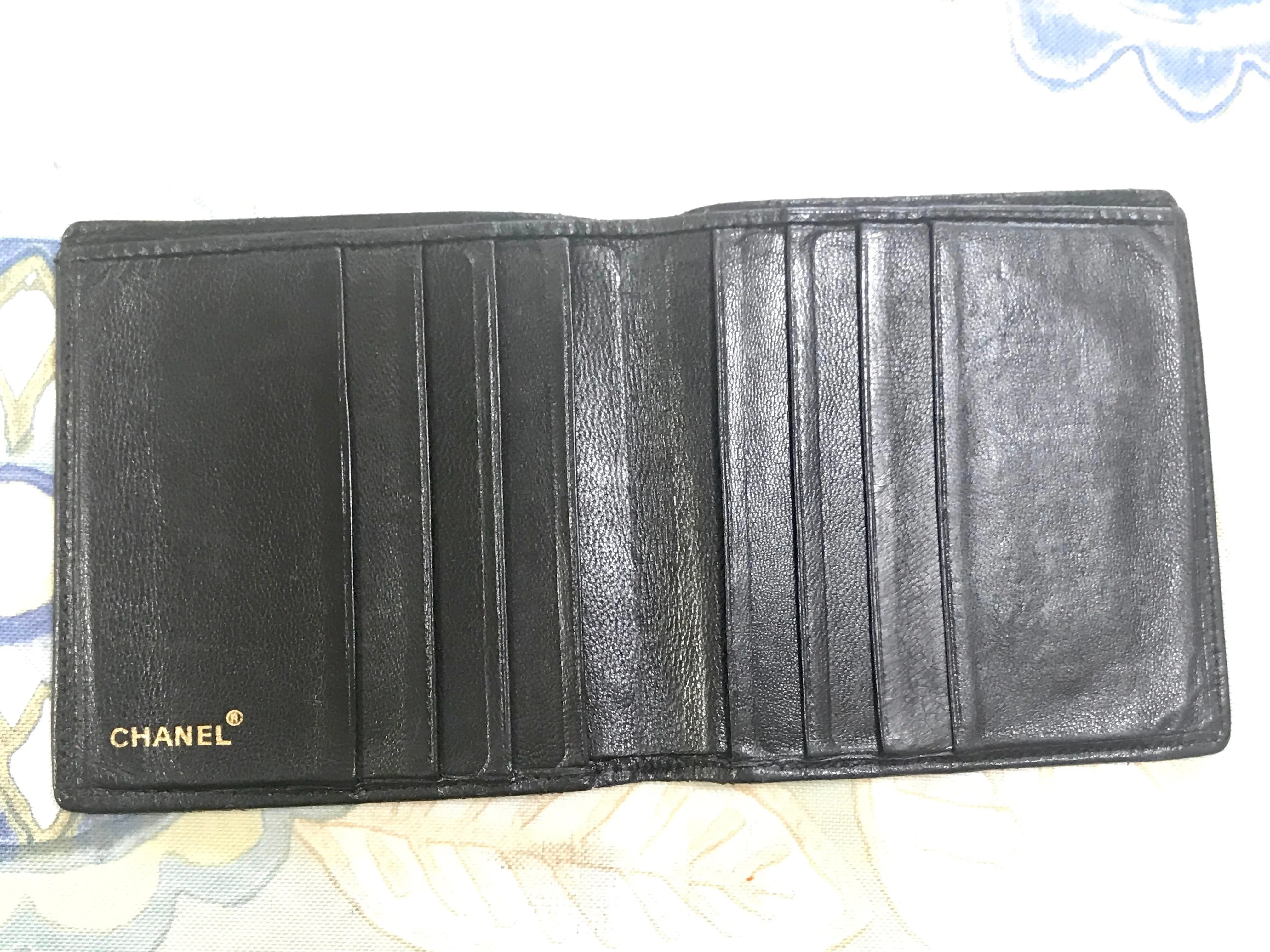 80's vintage CHANEL black calfskin square stitched wallet, bill, card case. Unisex purse.