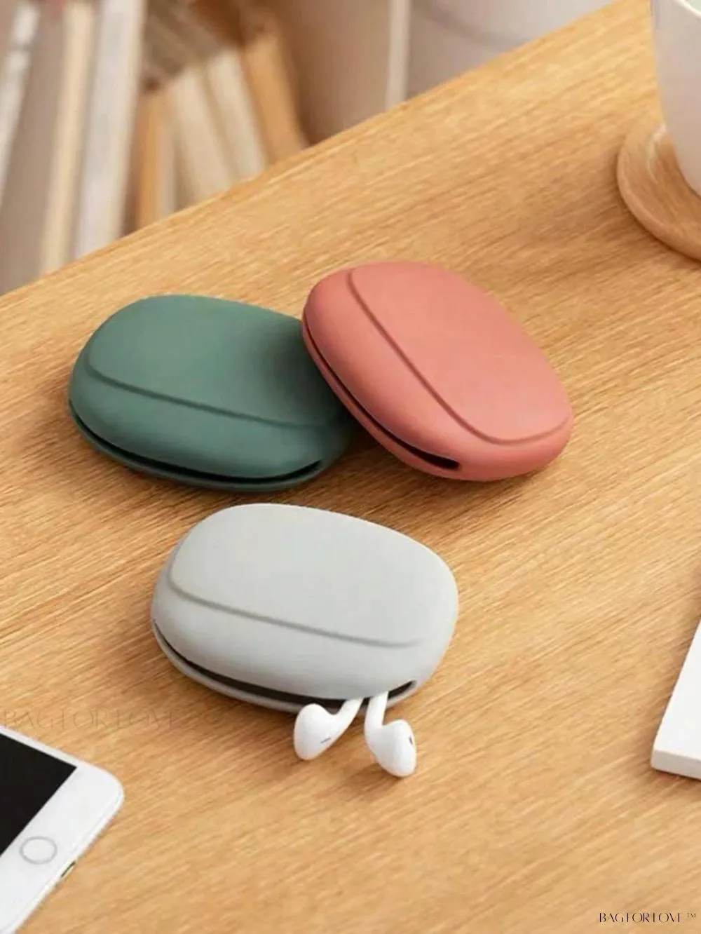 BagForLove - Portable Organizer for Earbuds, Chargers, and Cables