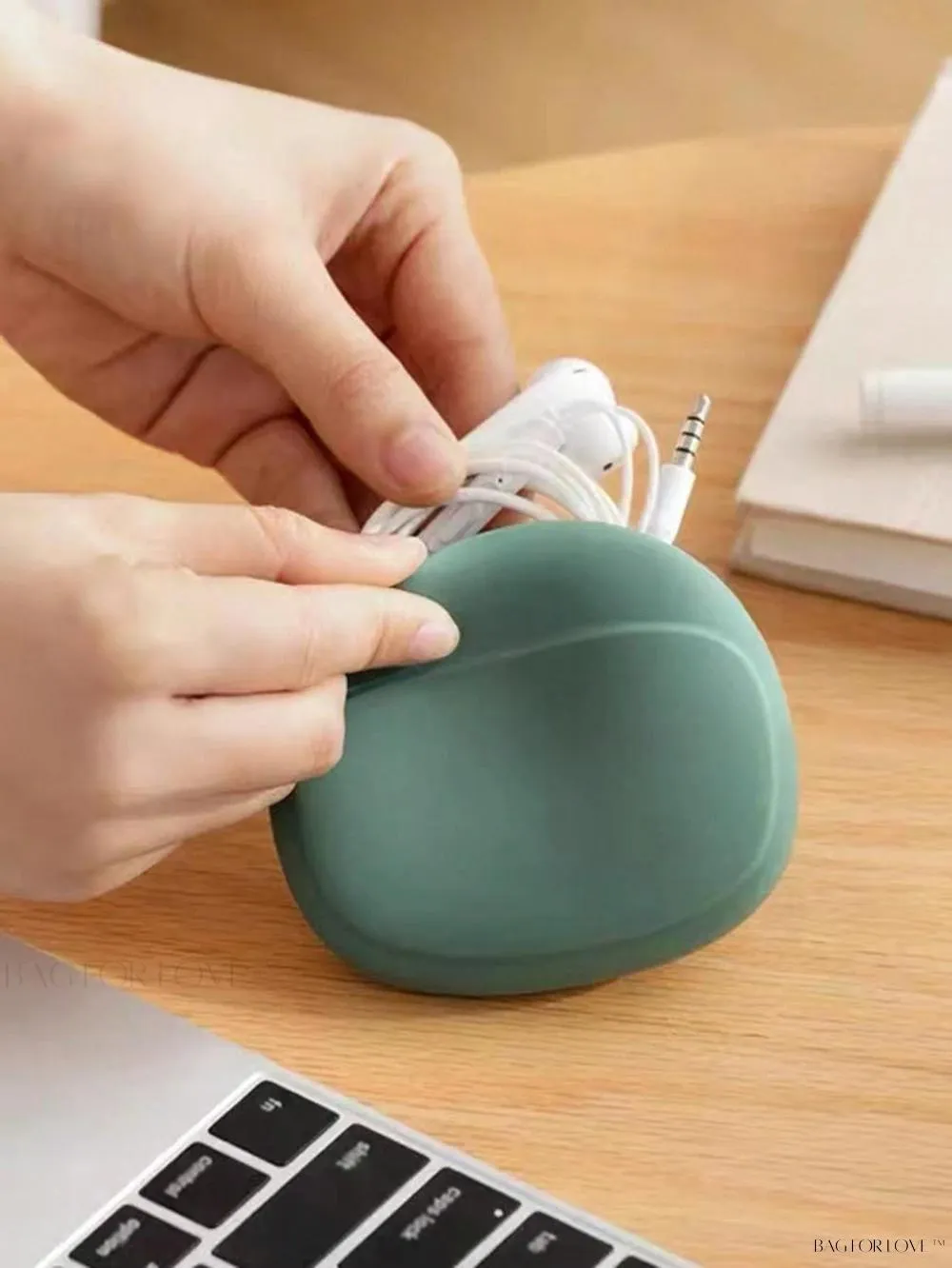 BagForLove - Portable Organizer for Earbuds, Chargers, and Cables