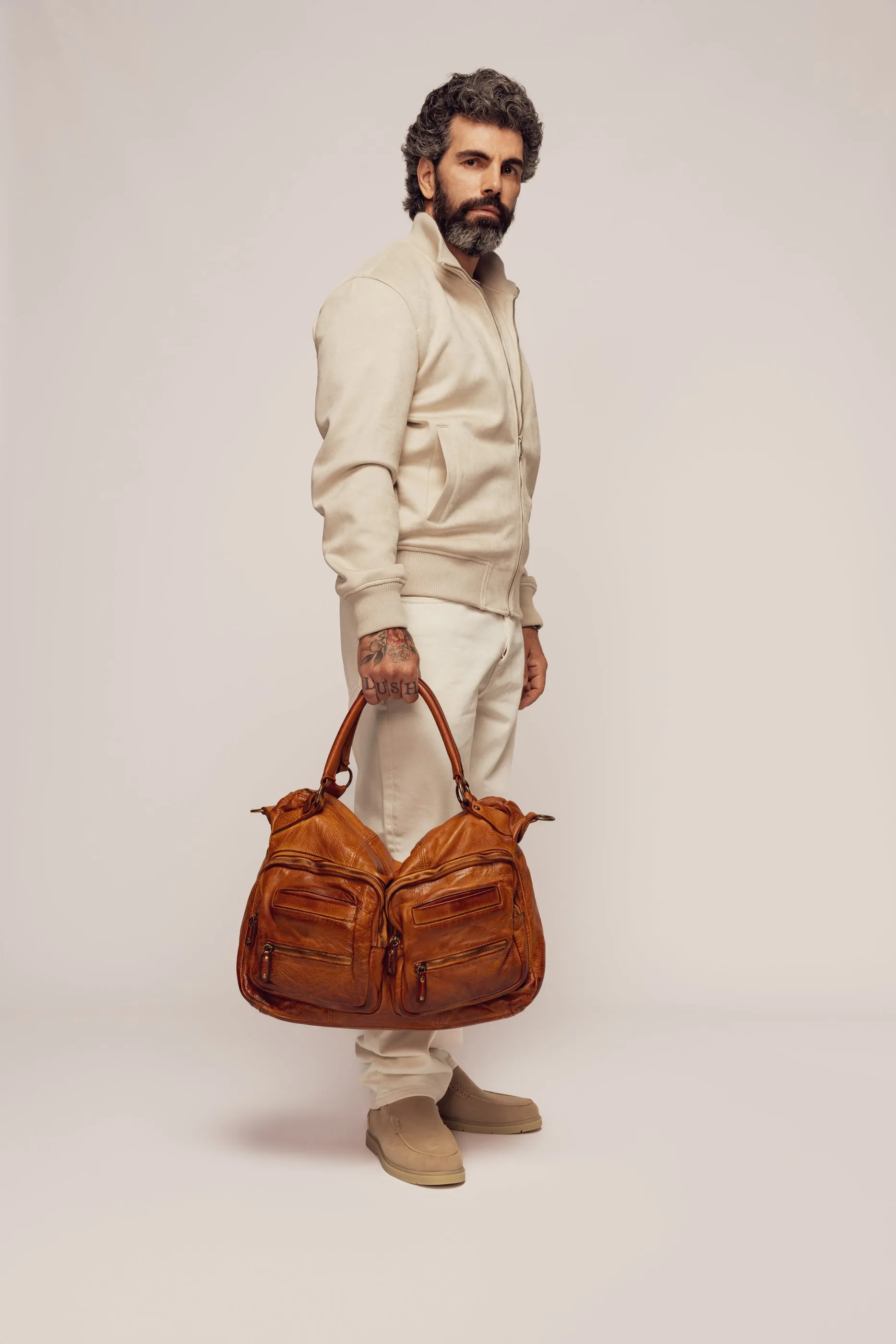 BAYSIDE84 XL Multipocket Tote & Crossbody - Cognac