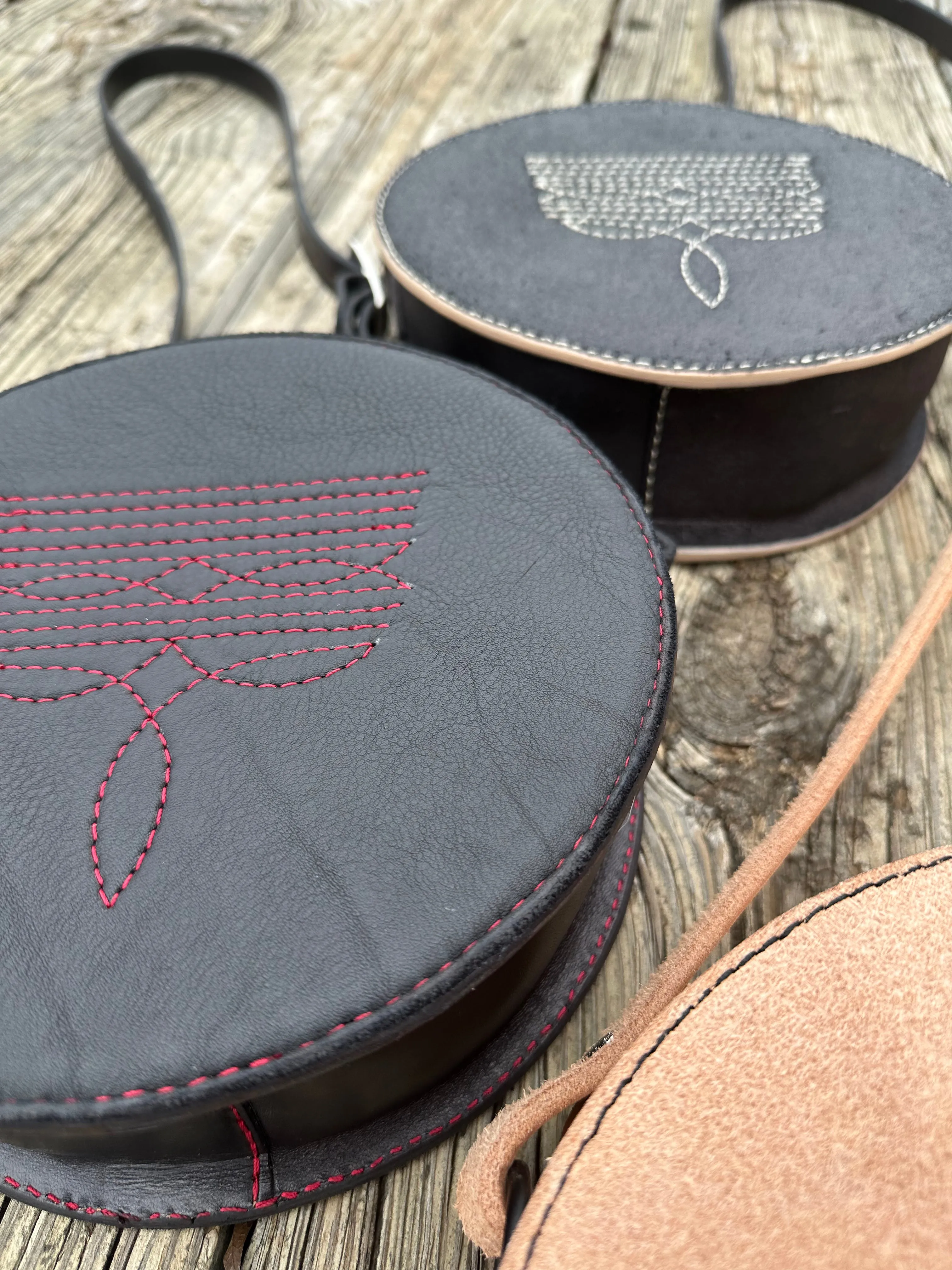 Boot stitch Round Purses
