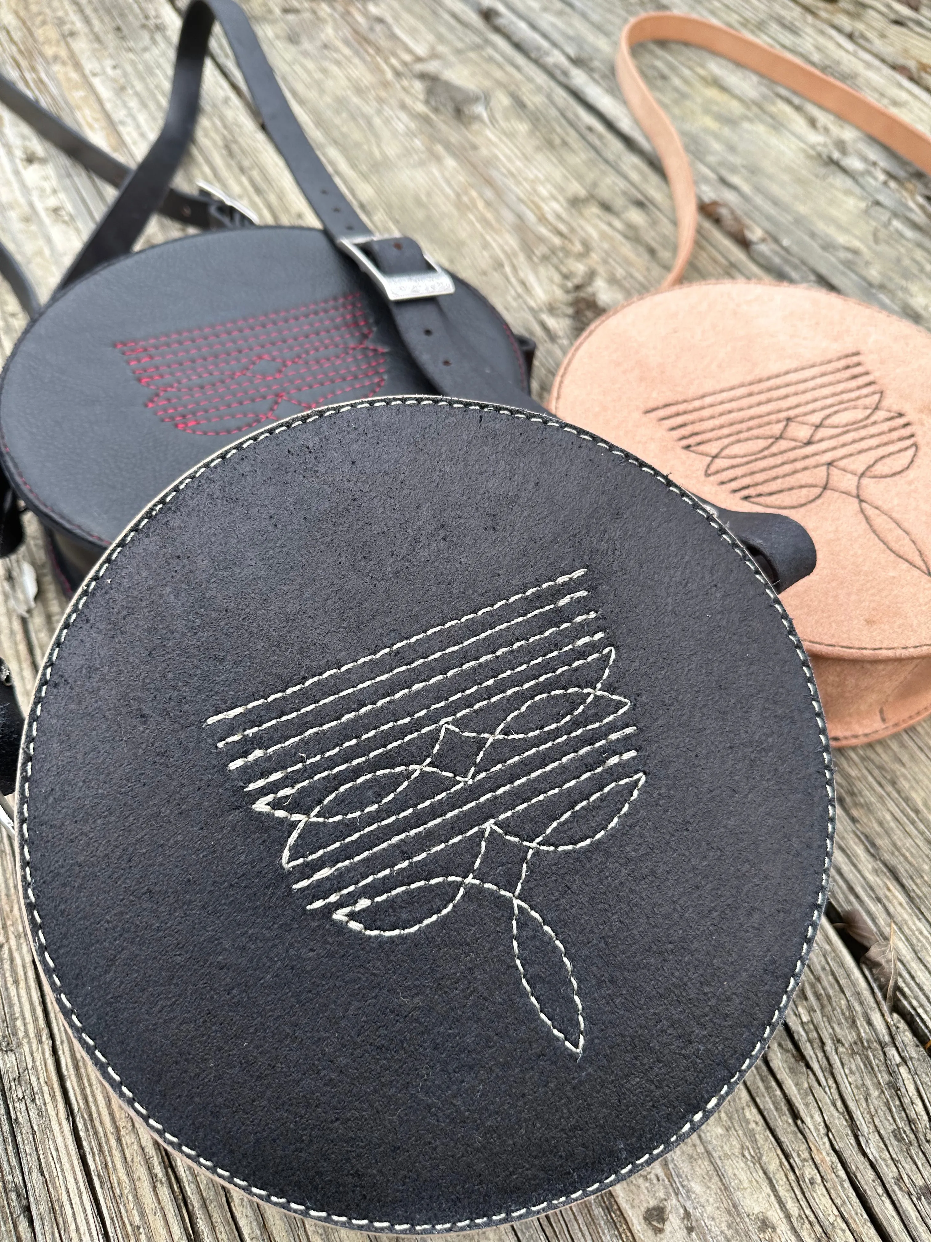 Boot stitch Round Purses
