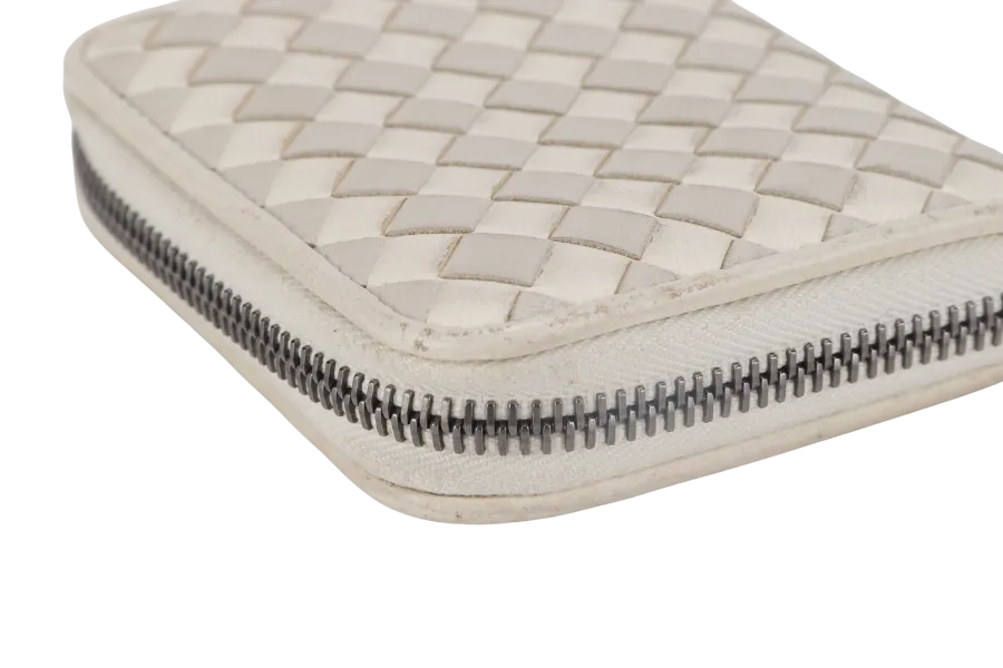 BOTTEGA VENETA WHITE & GREY INTRECCIATO LEATHER ZIP COIN PURSE (S01745200N) NO DUST COVER AND NO BOX