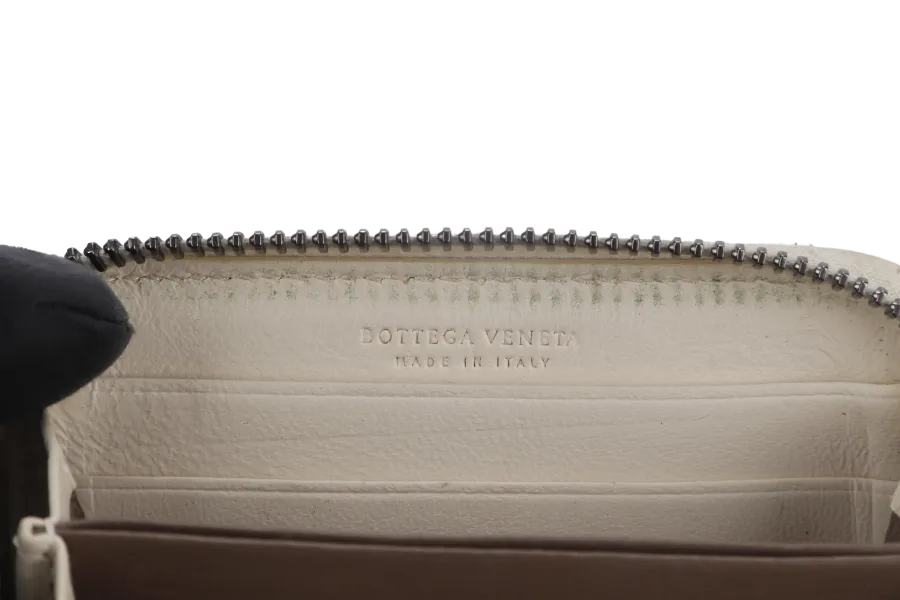 BOTTEGA VENETA WHITE & GREY INTRECCIATO LEATHER ZIP COIN PURSE (S01745200N) NO DUST COVER AND NO BOX