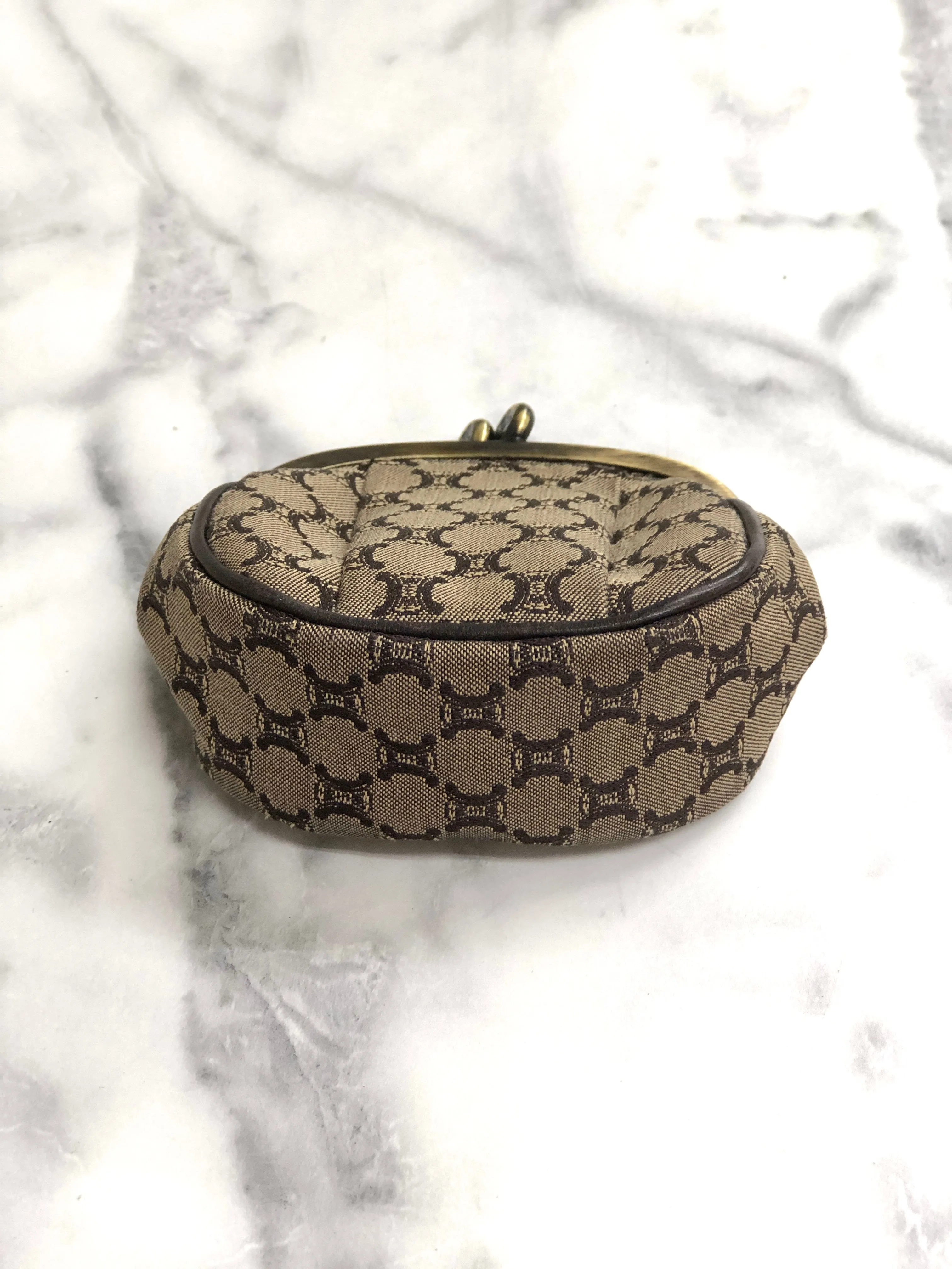CELINE Blason Metal Clasp Fabric Coin Purse Brown Vintage nwnxjw