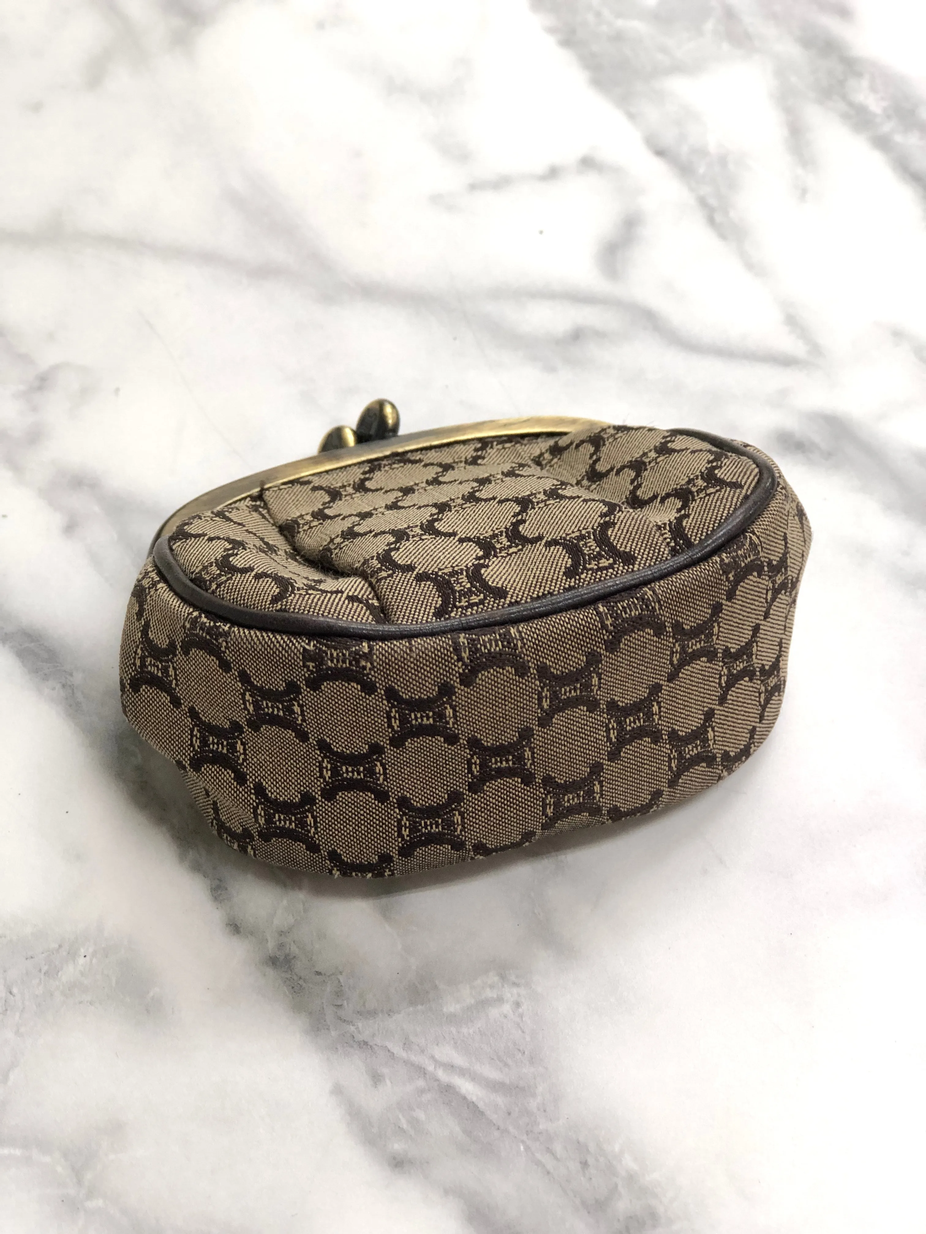 CELINE Blason Metal Clasp Fabric Coin Purse Brown Vintage nwnxjw