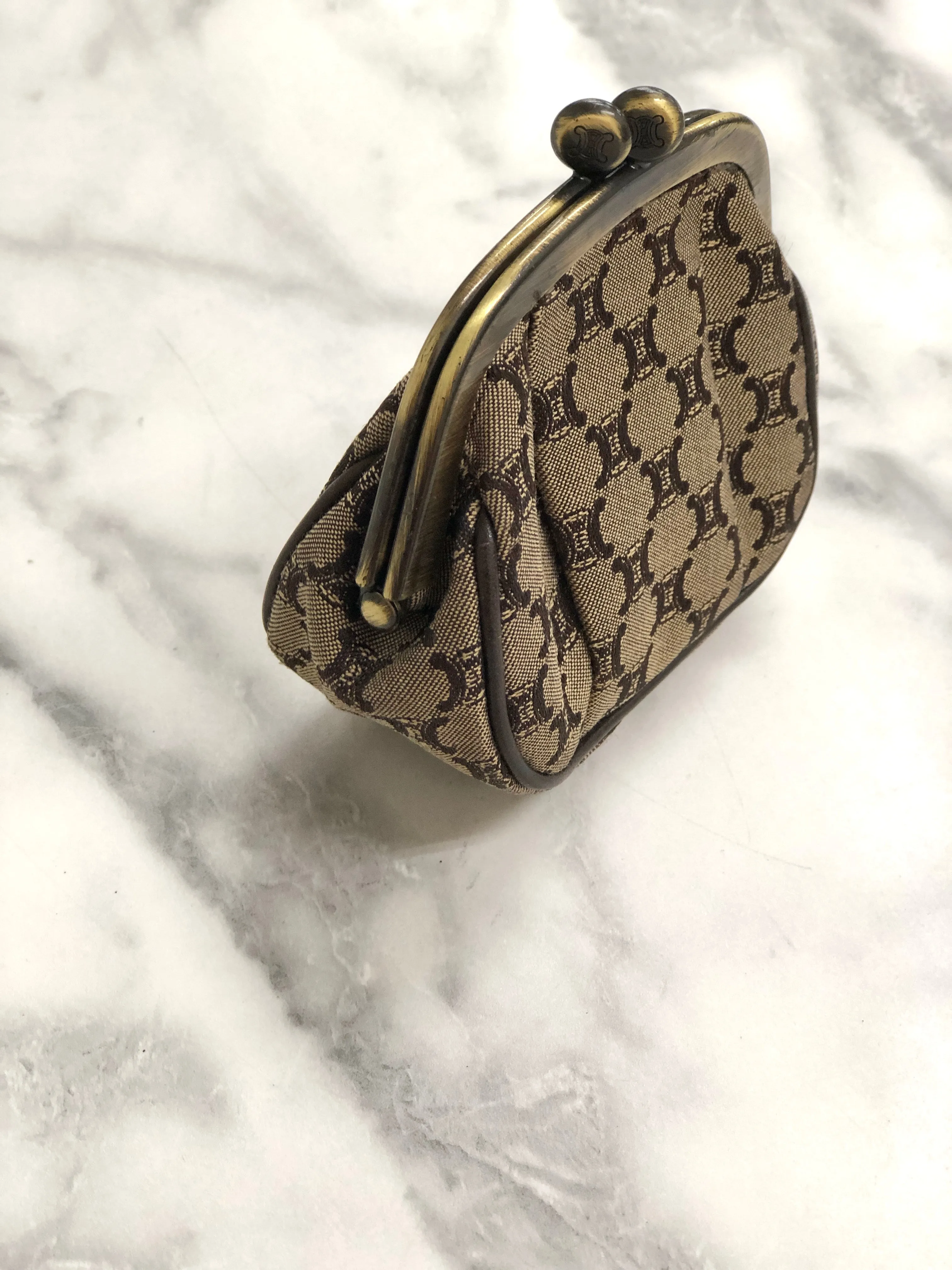 CELINE Blason Metal Clasp Fabric Coin Purse Brown Vintage nwnxjw
