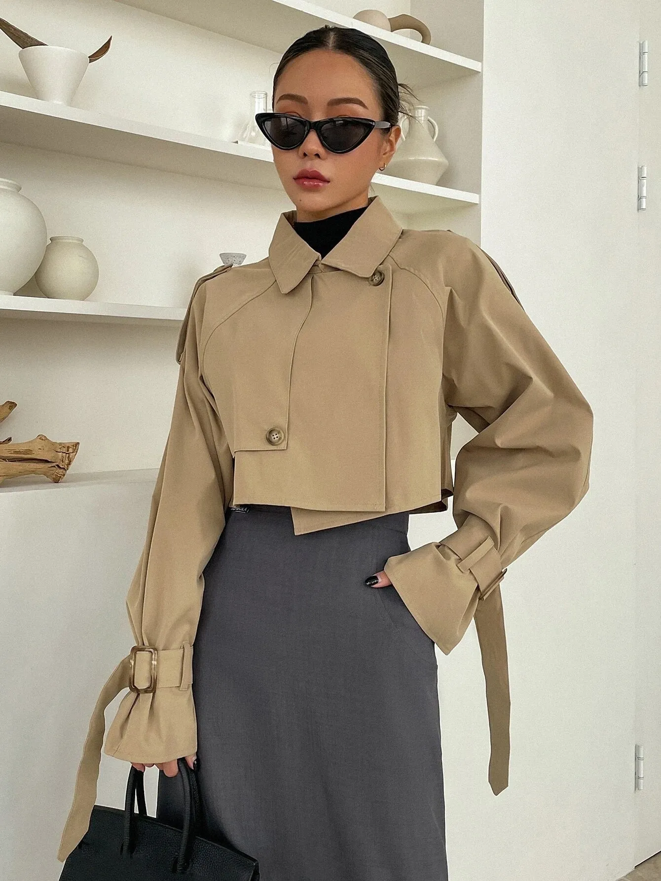 CM-CS667999 Women Elegant Seoul Style Buckle Raglan Sleeve Crop Trench Coat - Khaki
