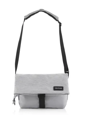 Crumpler Shape of Character Messenger Battleship