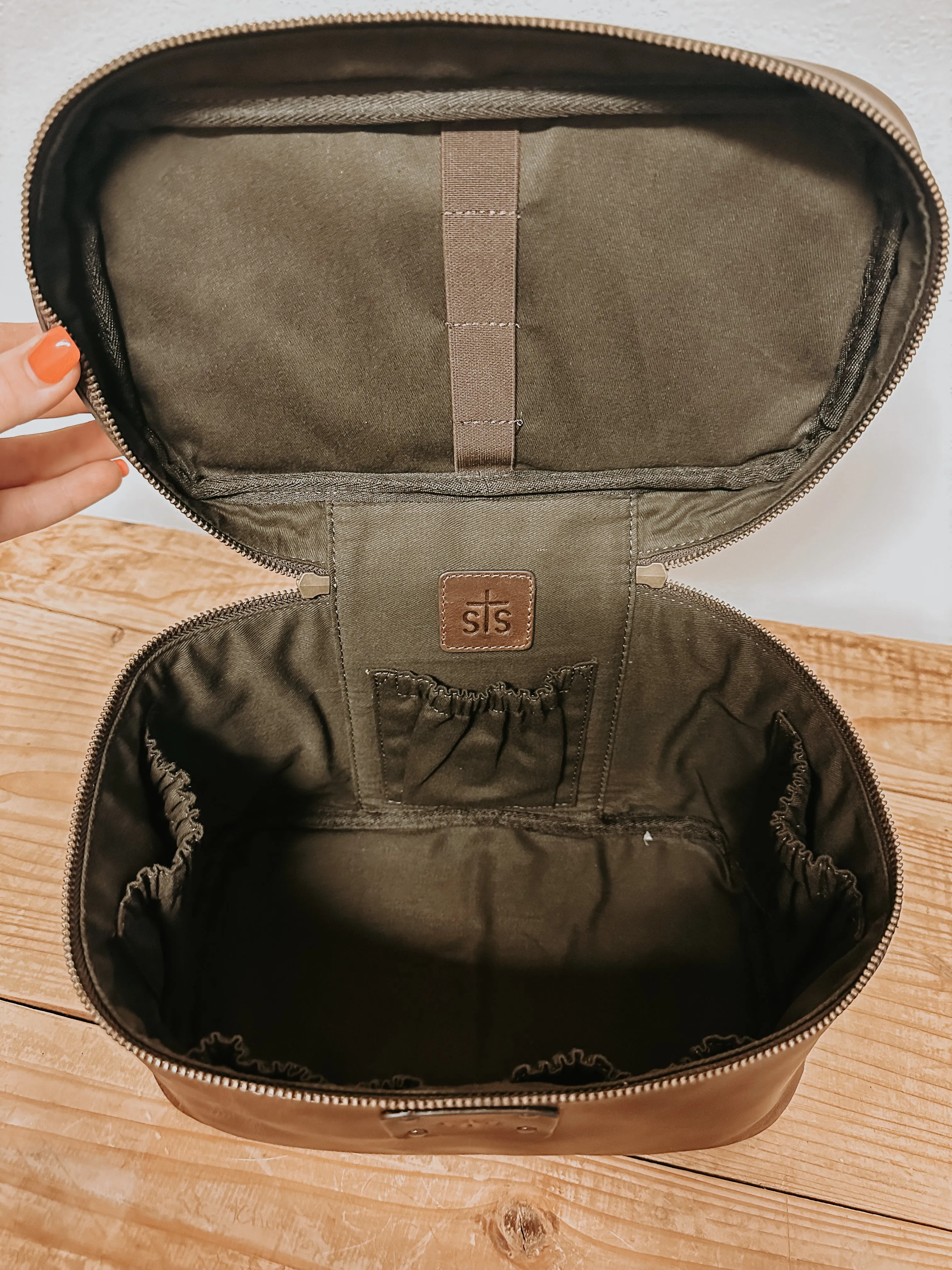 Dark Leather Train Case