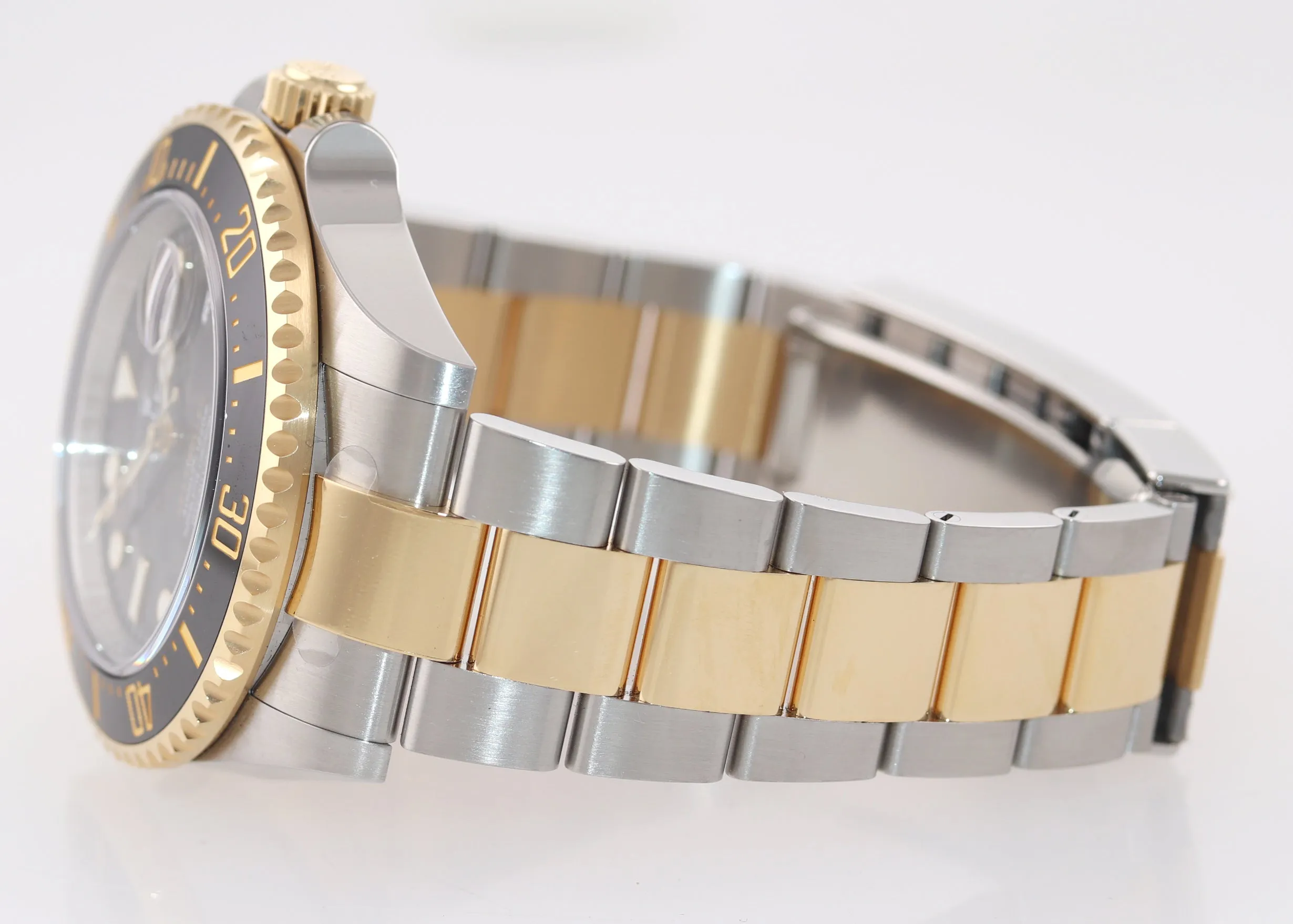 Dec 2021 PAPERS Rolex Sea-Dweller 43mm 126603 Two-Tone Yellow Gold Steel Watch