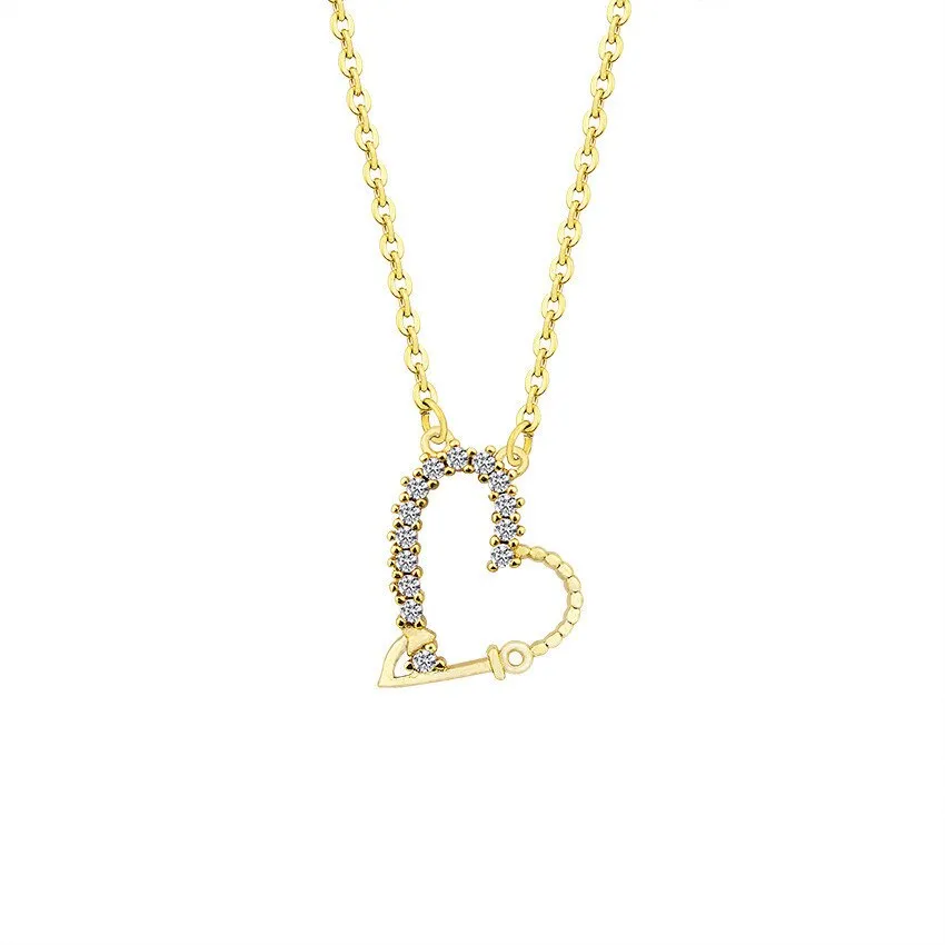 Elegant Cubic Zircon Heart Pendant Necklace Gold