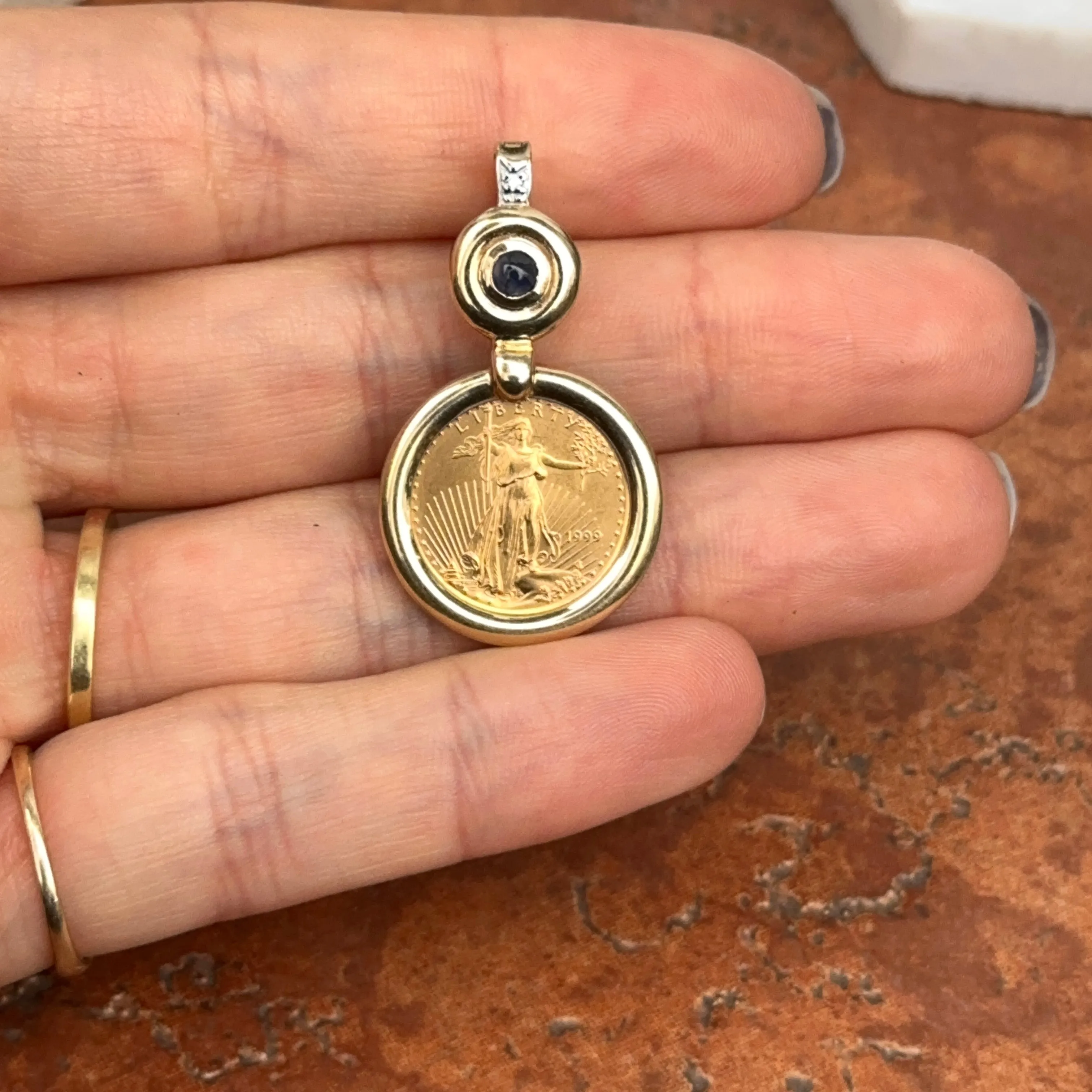 Estate 14KT Yellow Gold American Liberty Coin   Sapphire Pendant