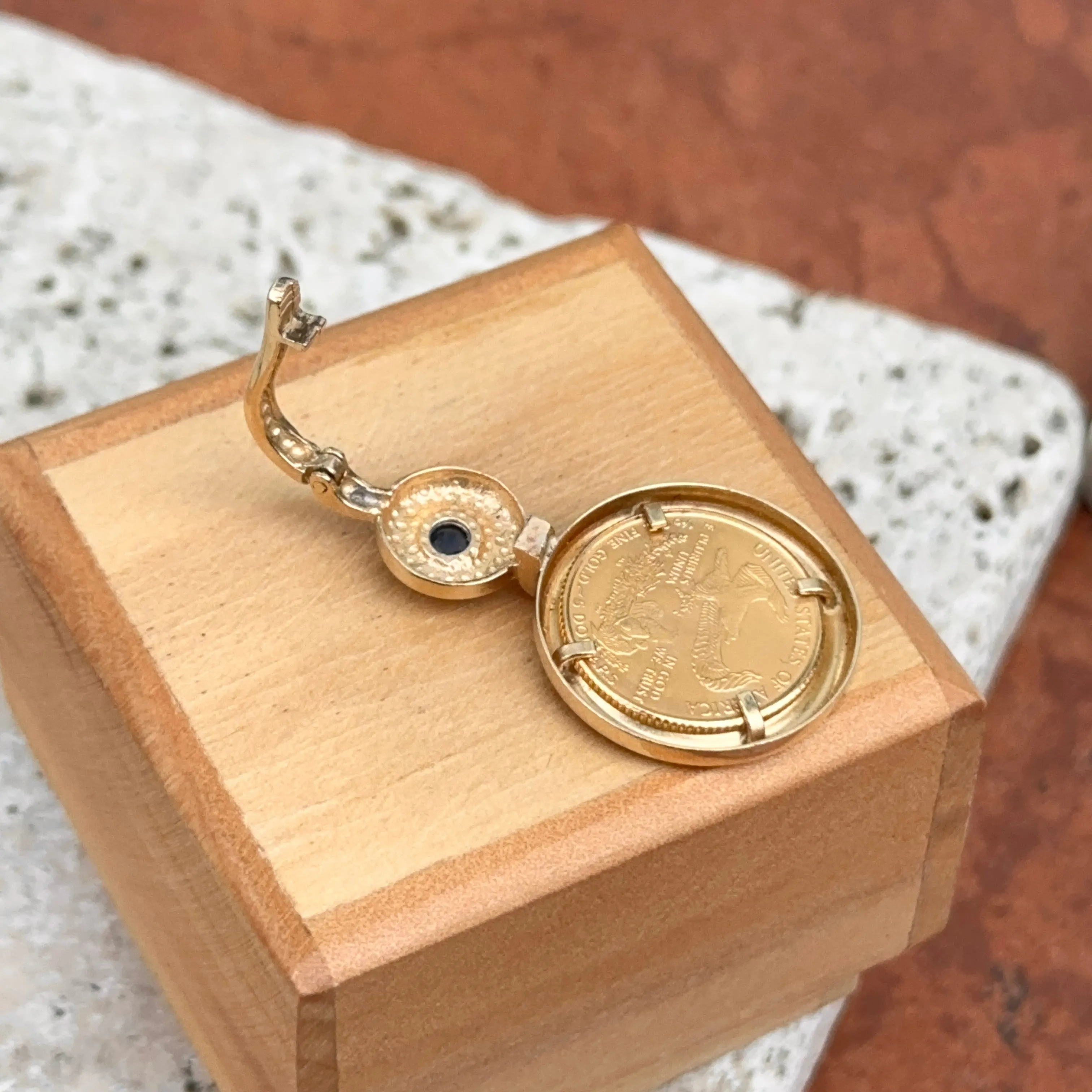 Estate 14KT Yellow Gold American Liberty Coin   Sapphire Pendant