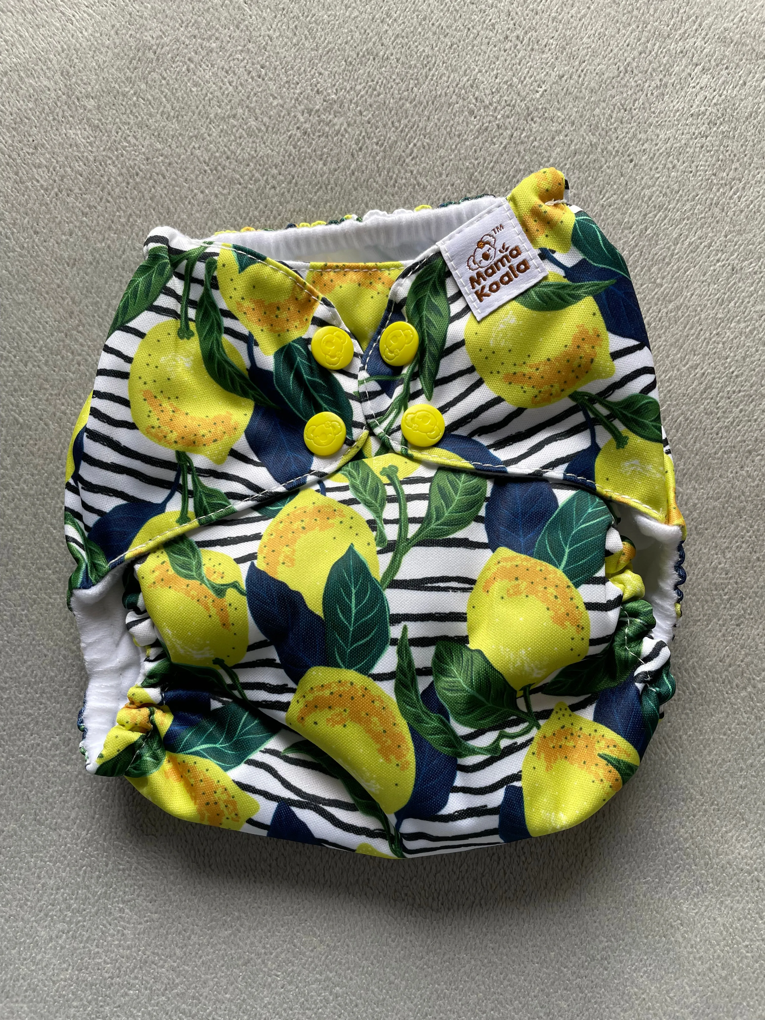 F187-Lemons with leaves-Mama Koala Pocket Diaper 1.0