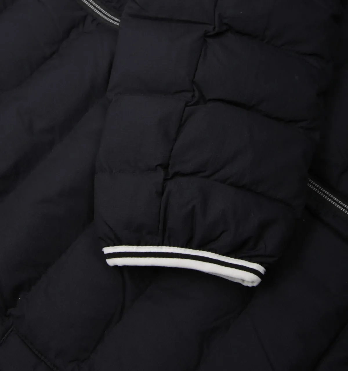 Fred Perry J4564 Insulated Puffer Jacket Black