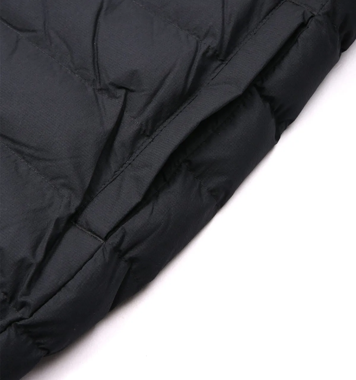 Fred Perry J4564 Insulated Puffer Jacket Black