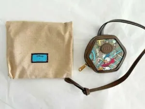 GUCCI GG Disney X Donald Duck Zip Around Marmont Brown Italy Authentic NEW