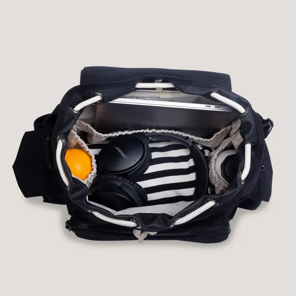 KAOS Ransel Changing Bag - Black