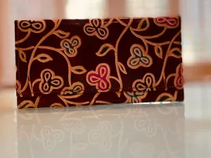 LEATHER WALLET CHOCOLATE BROWN BACKGROUND WITH FLOWERS