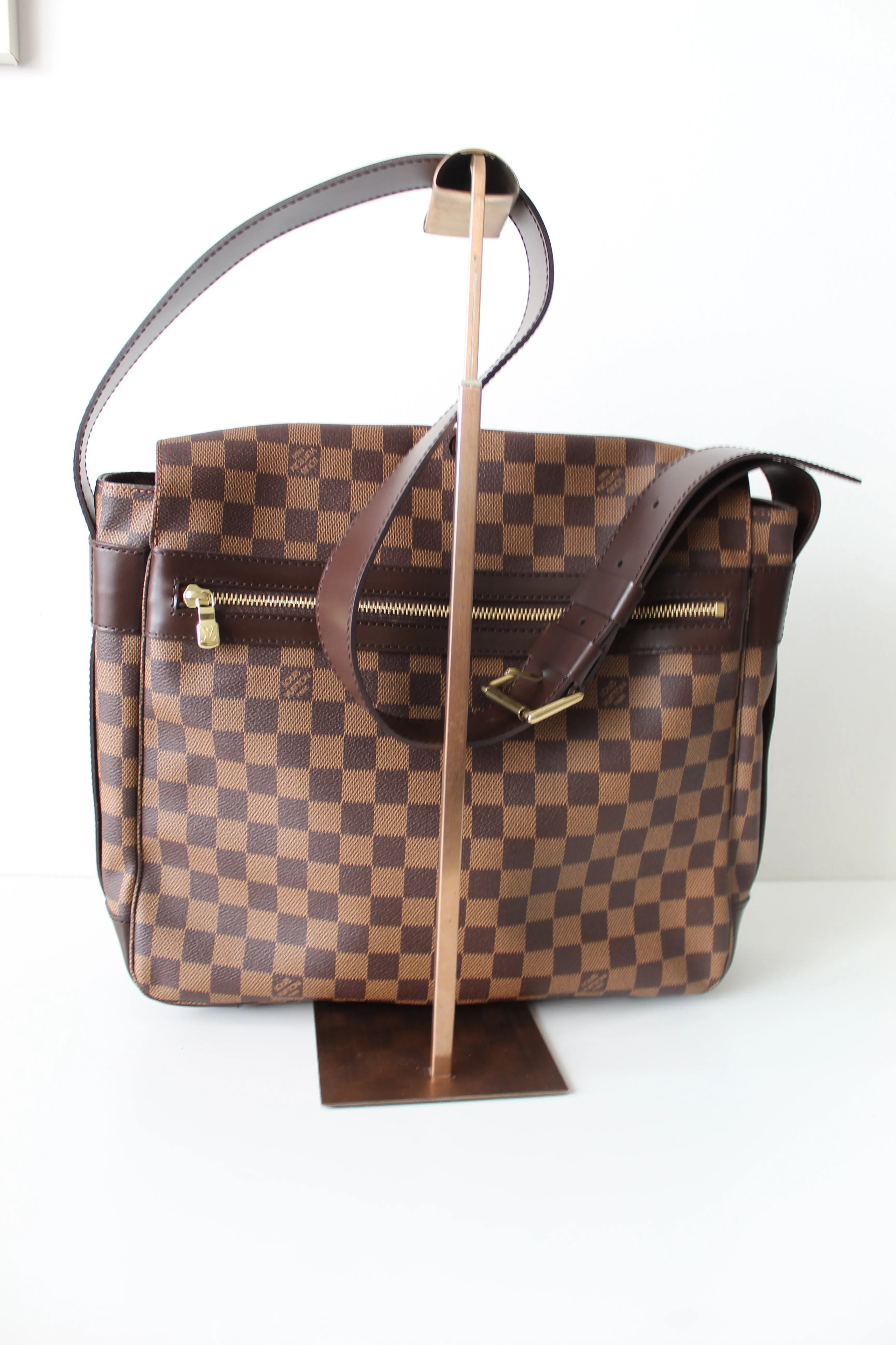 Louis Vuitton Abbesses Messenger Bag