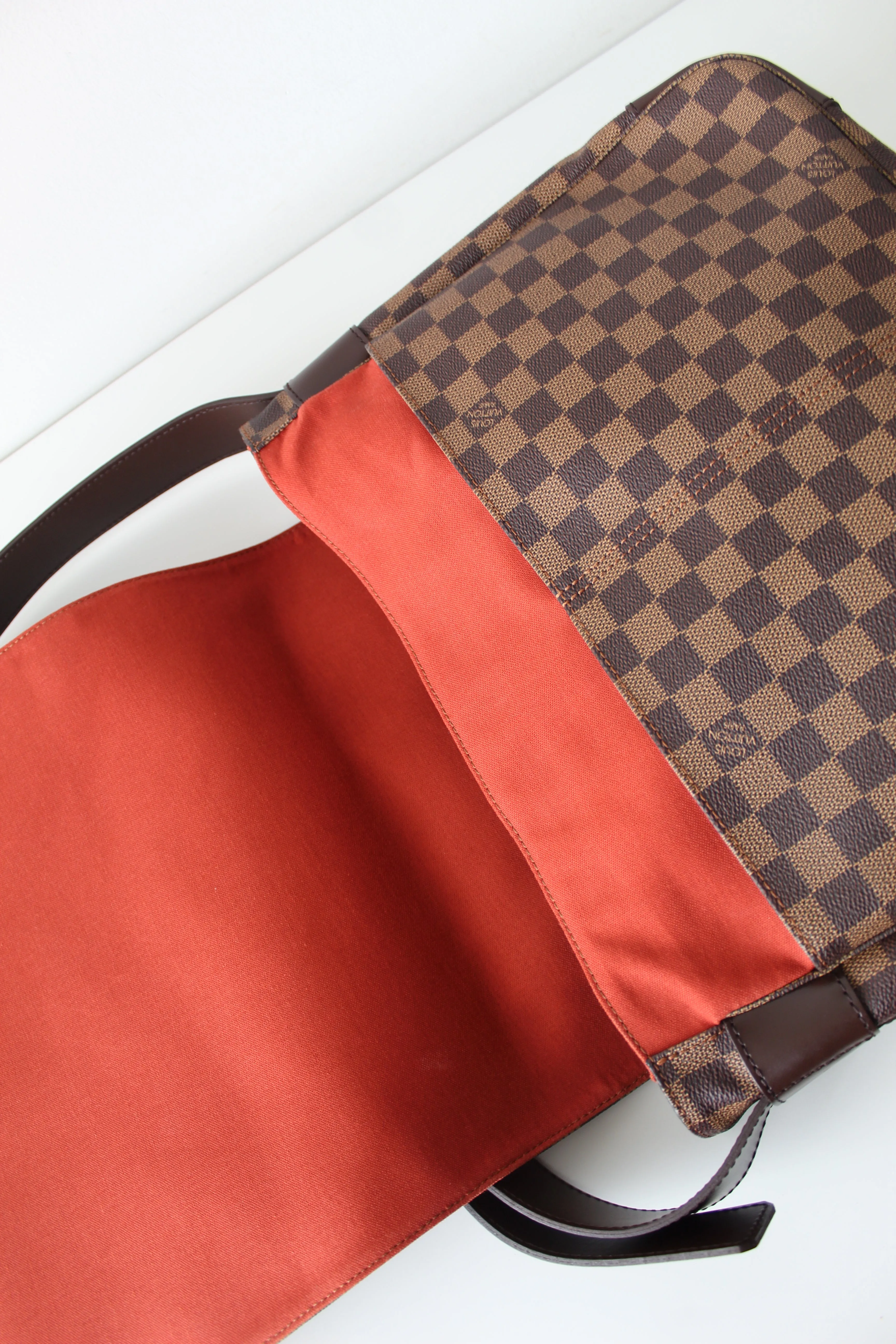 Louis Vuitton Abbesses Messenger Bag