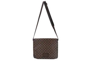 LOUIS VUITTON BROOKLYN MESSENGER BAG MM DAMIER EBENE CANVAS GOLD HARDWARE