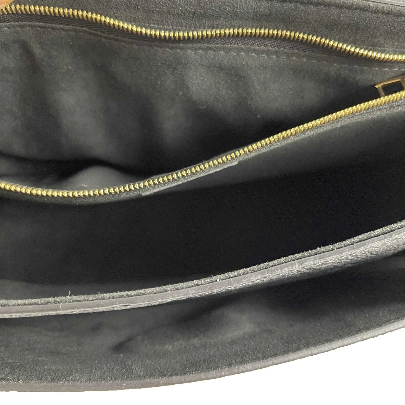 Louis Vuitton -LV Vavin PM Handbag Monogram Empreinte Leather Shoulder Bag
