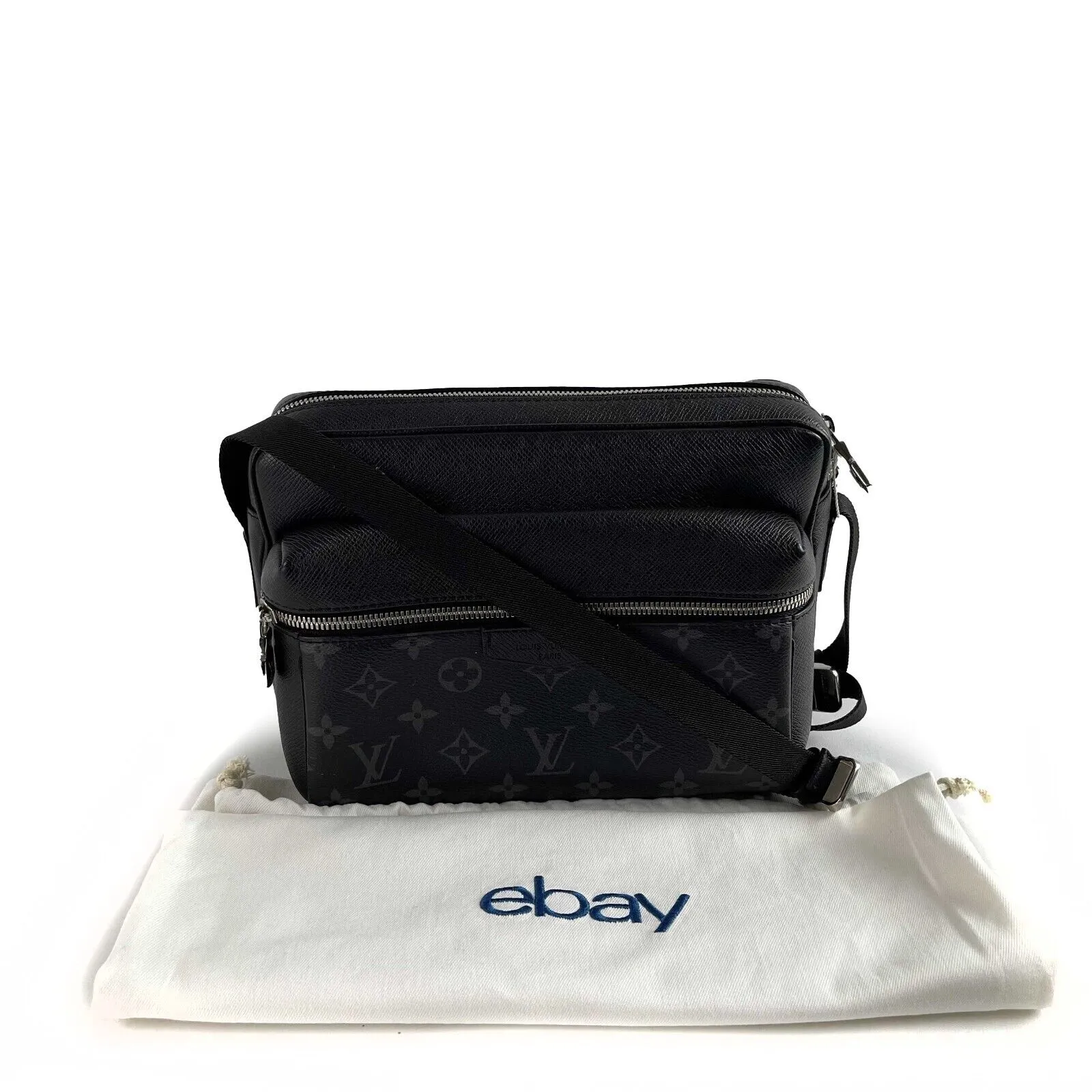 Louis Vuitton Monogram Taigarama Canvas Outdoor Messenger Bag Black 2020