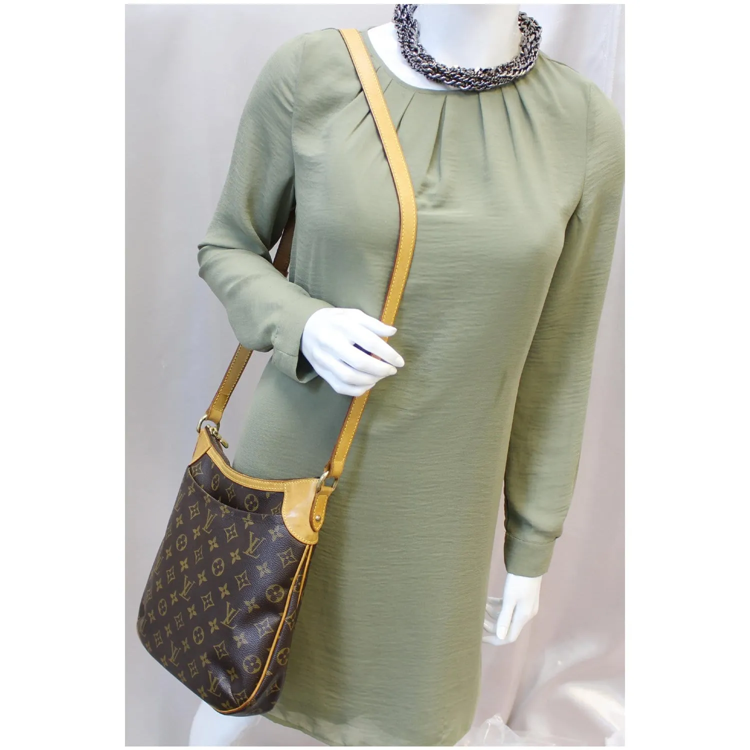 LOUIS VUITTON Odeon PM Monogram Canvas Shoulder Crossbody Bag Brown