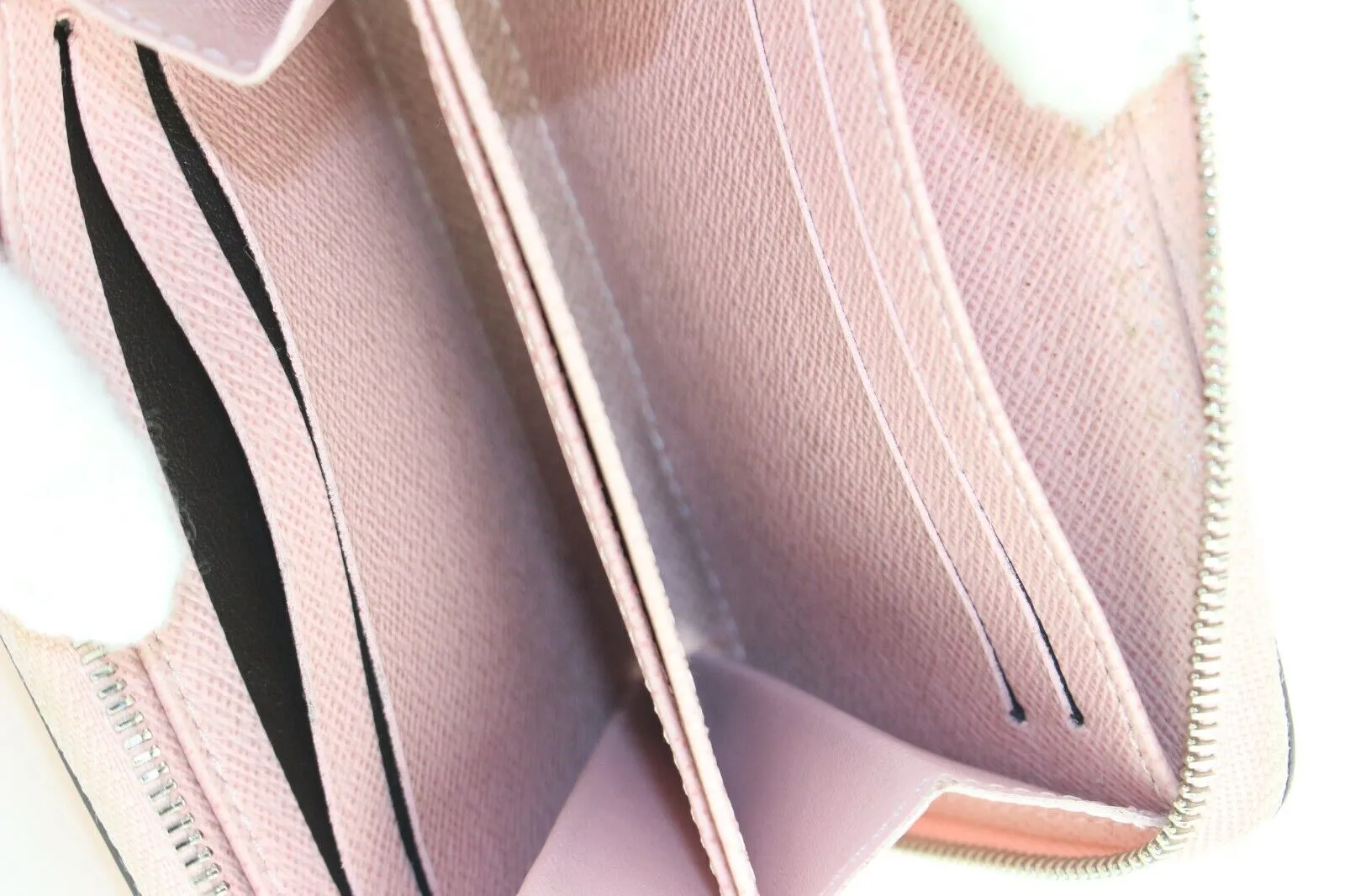 Louis Vuitton Pink Epi Leather Zippy Coin Compact 6LK0125