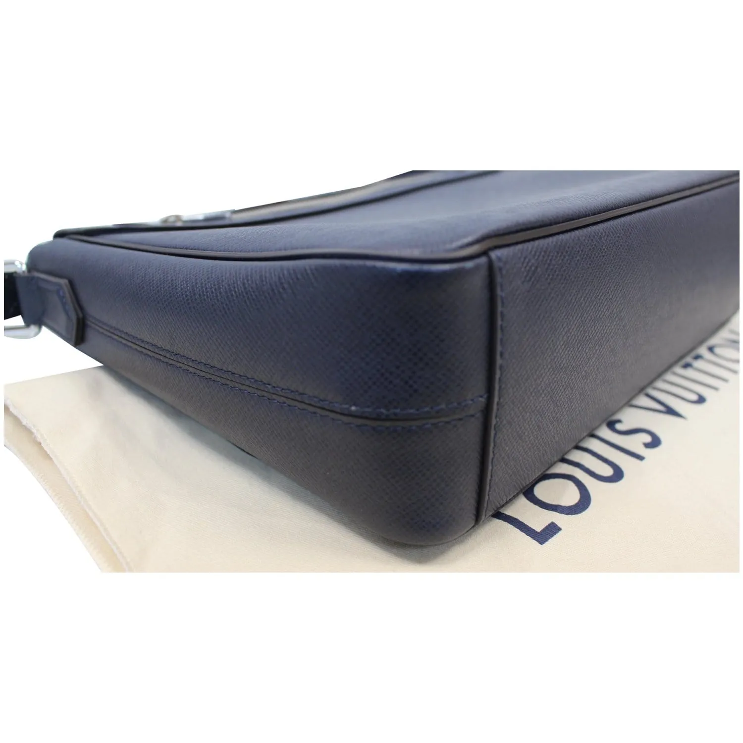 LOUIS VUITTON Roman MM Taiga Leather Messenger Bag Blue