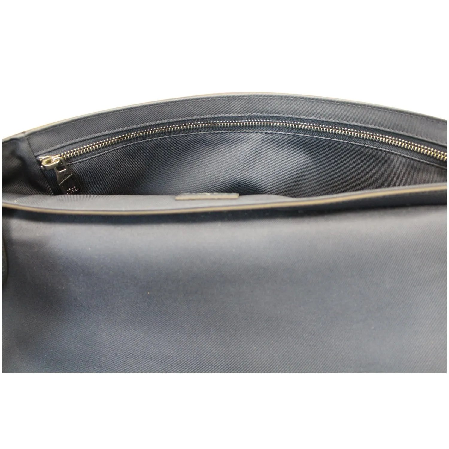 LOUIS VUITTON Roman MM Taiga Leather Messenger Bag Blue