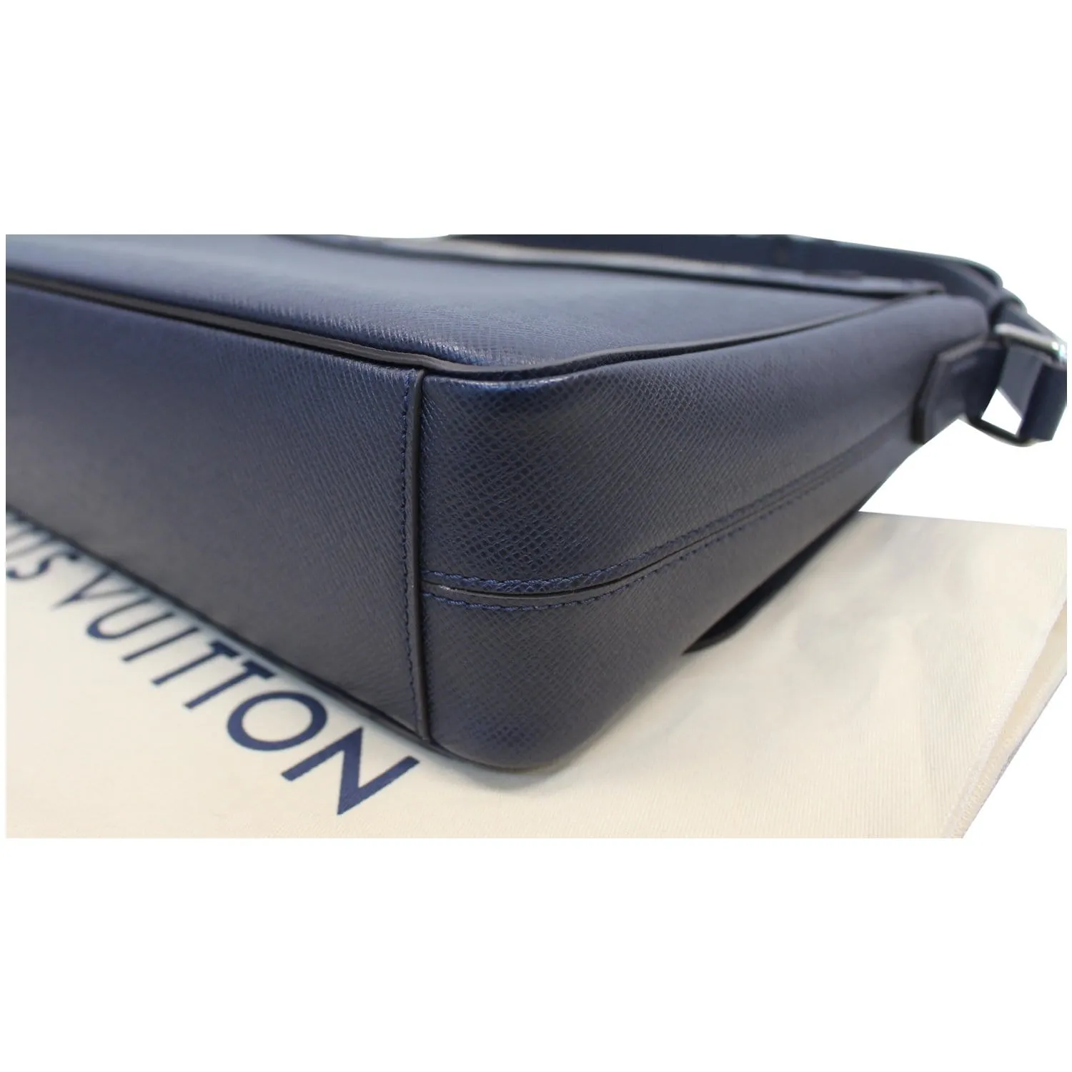 LOUIS VUITTON Roman MM Taiga Leather Messenger Bag Blue
