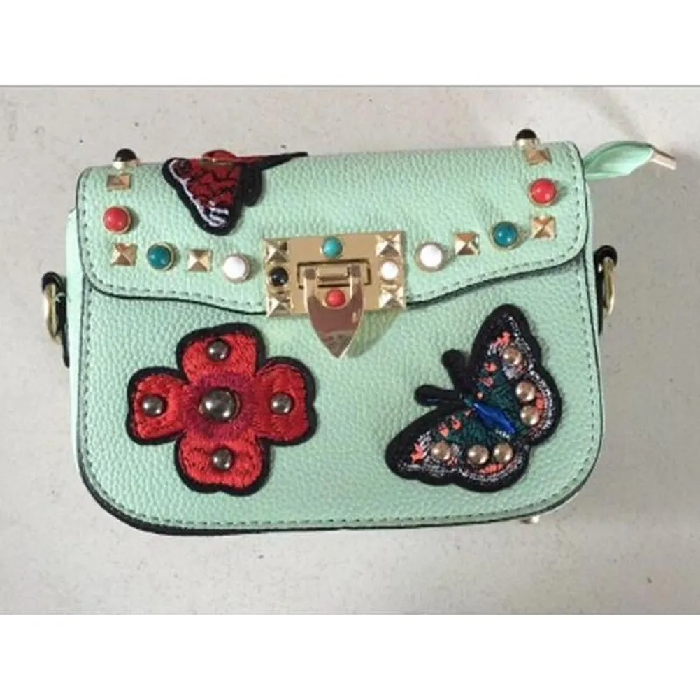 <bold>Crossbody / Shoulder Bag <br>Vegan-Leather