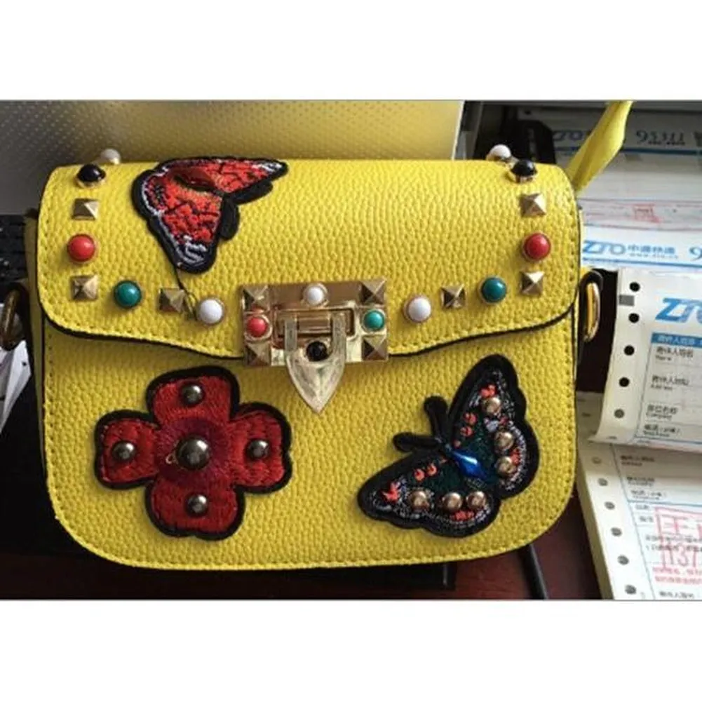 <bold>Crossbody / Shoulder Bag <br>Vegan-Leather