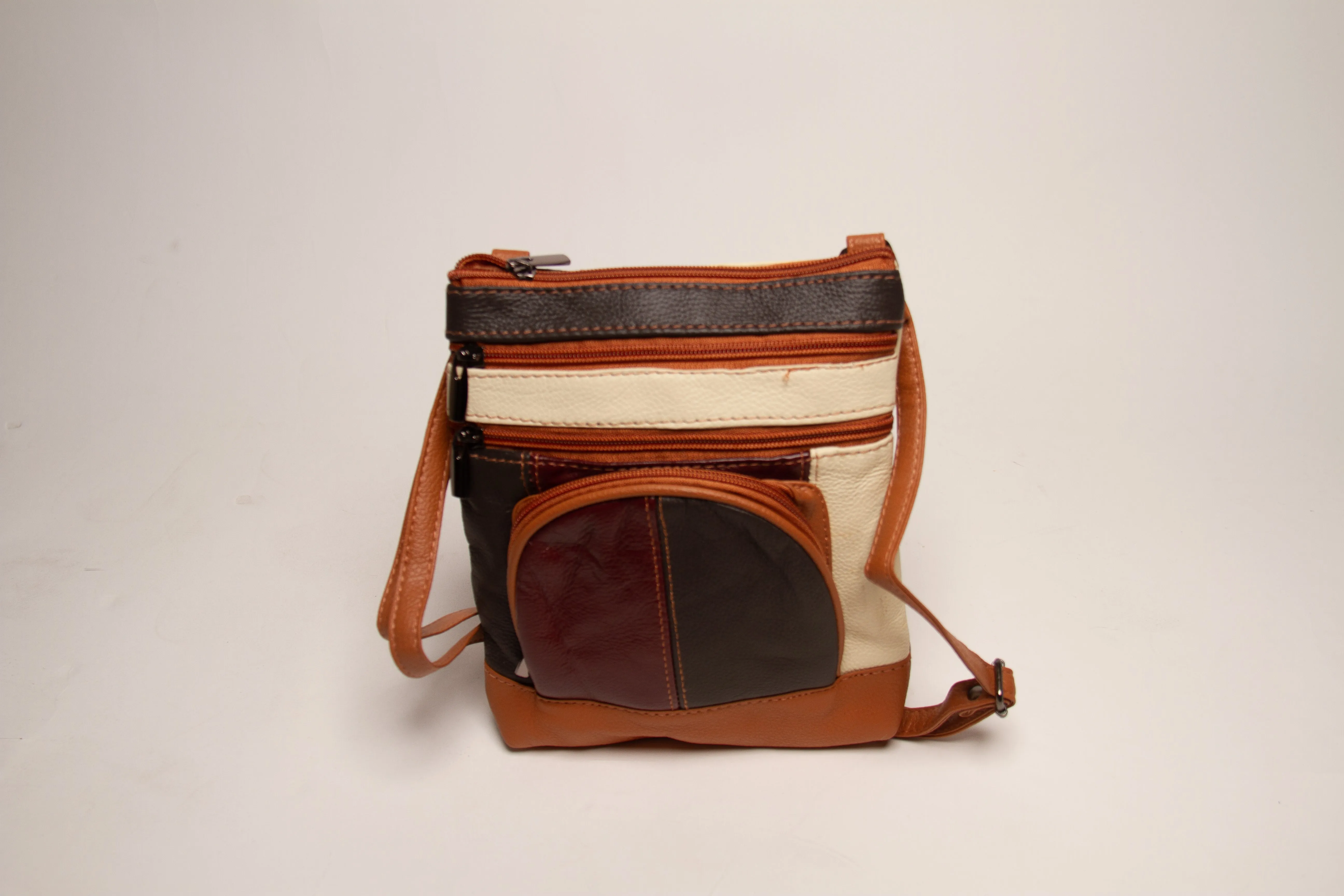 Medium Multi Pocket Cross Body Bag