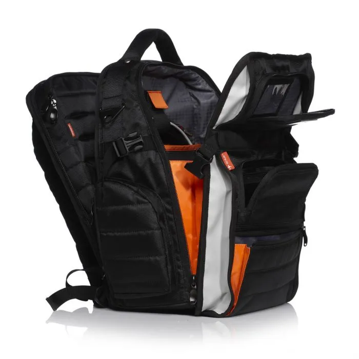 MONO Classic FlyBy Backpack, Black