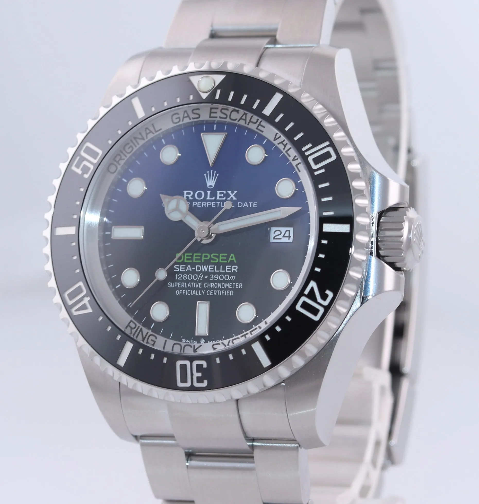 NEW 2019 PAPERS Rolex Sea-Dweller Deepsea Cameron Blue 126660 44mm Watch Box