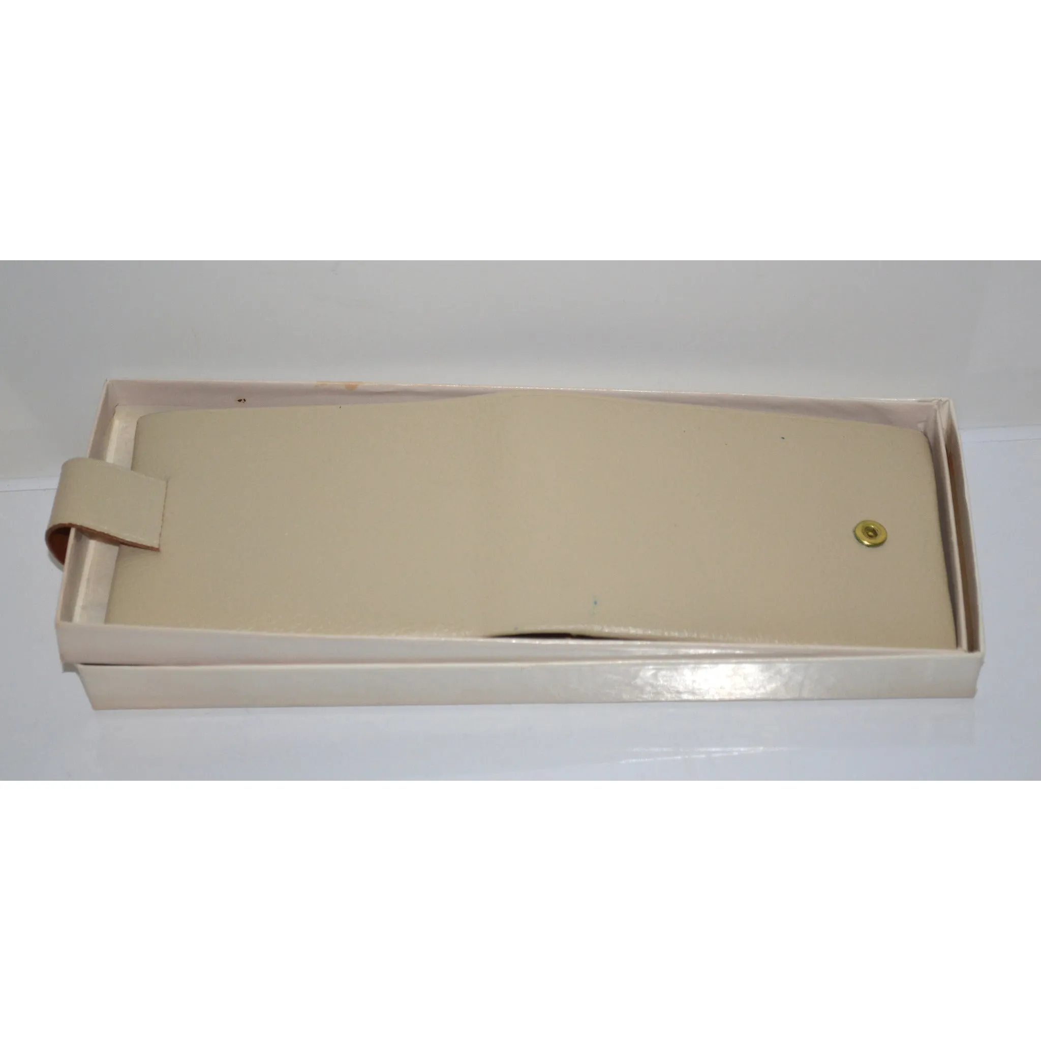 Nude Leather Magic Coin Wallet