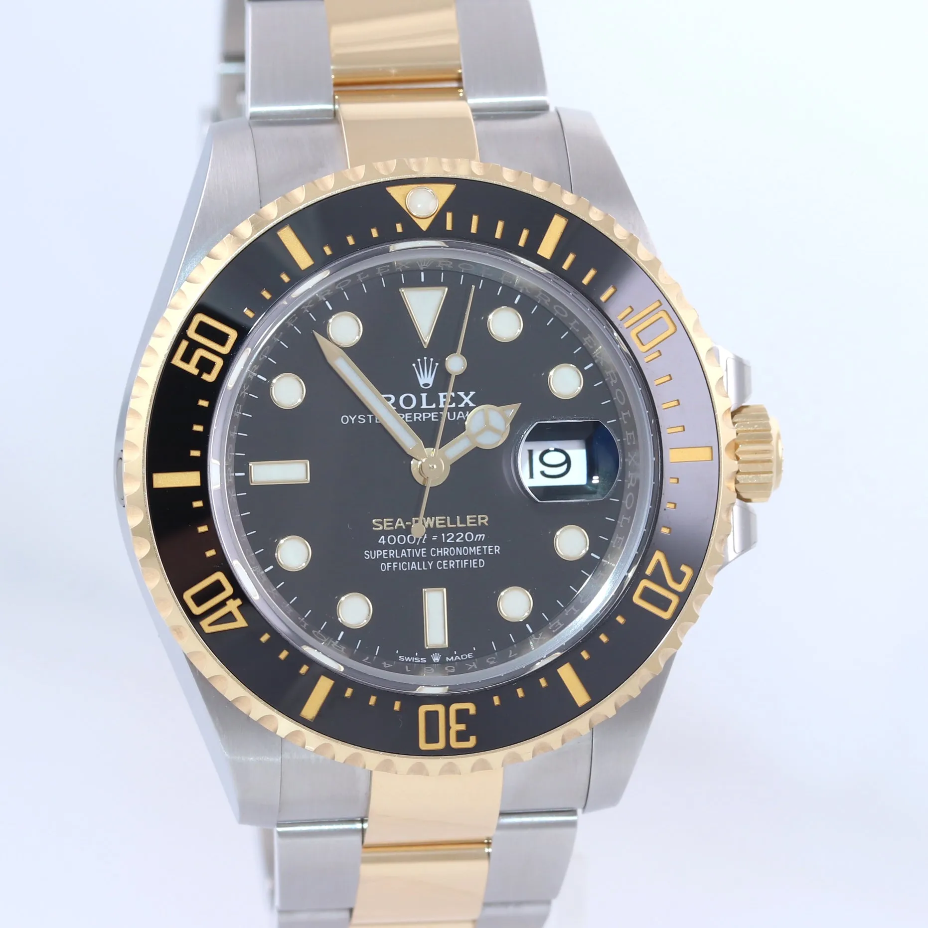 PAPERS MINT 2019 Rolex Sea-Dweller 43mm Two-Tone 18k Yellow Gold Watch 126603