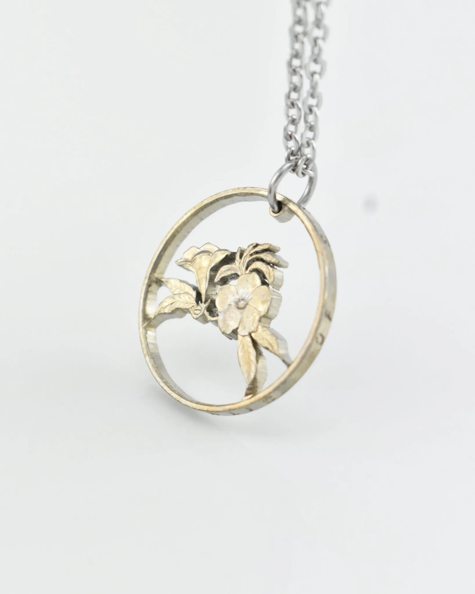 Singapore - Allamanda Flowers Cut Coin Pendant