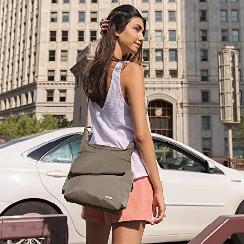 Travelon Anti-Theft Classic Messenger Bag, Nutmeg