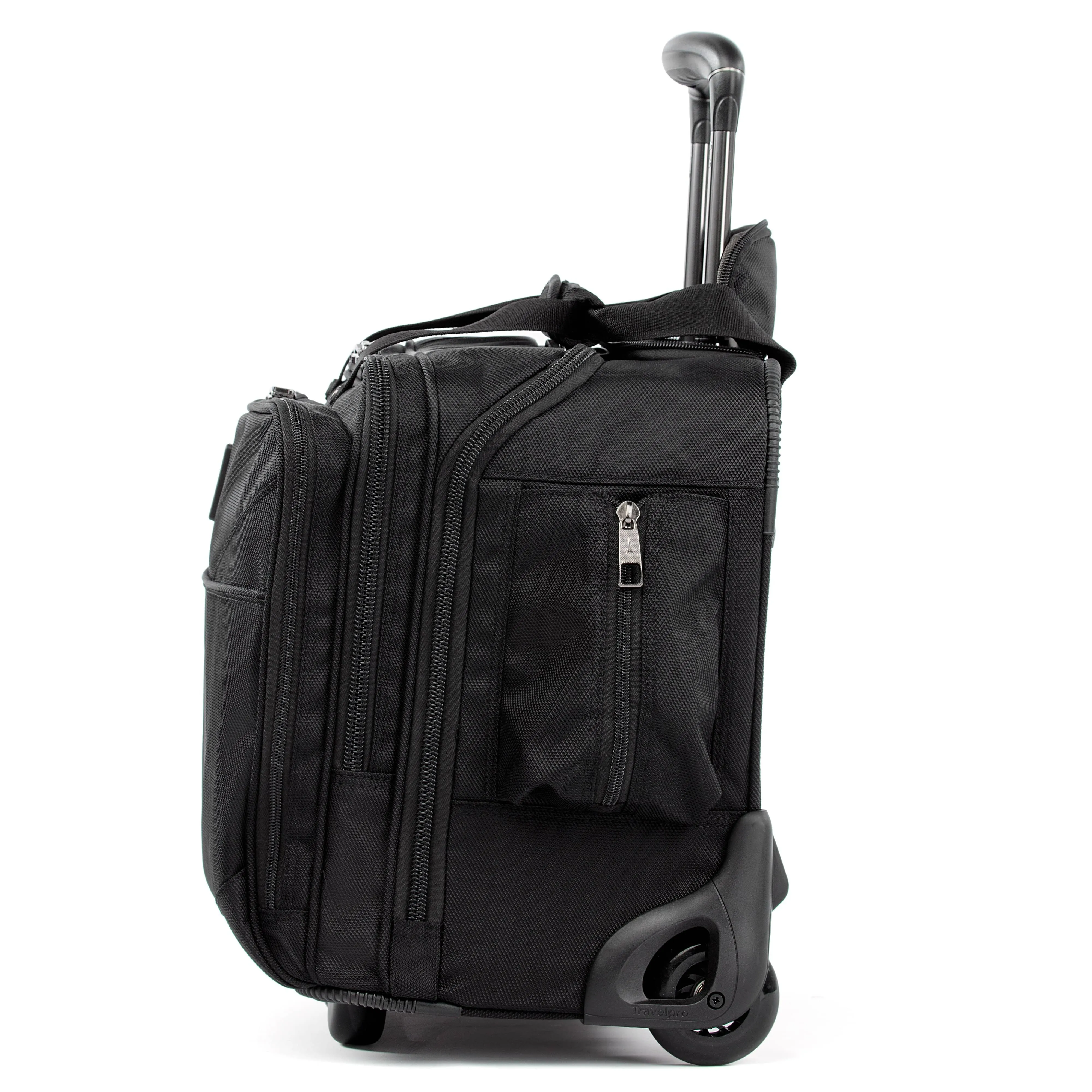 Travelpro FlightCrew5 Horizontal Rolling Overnighter