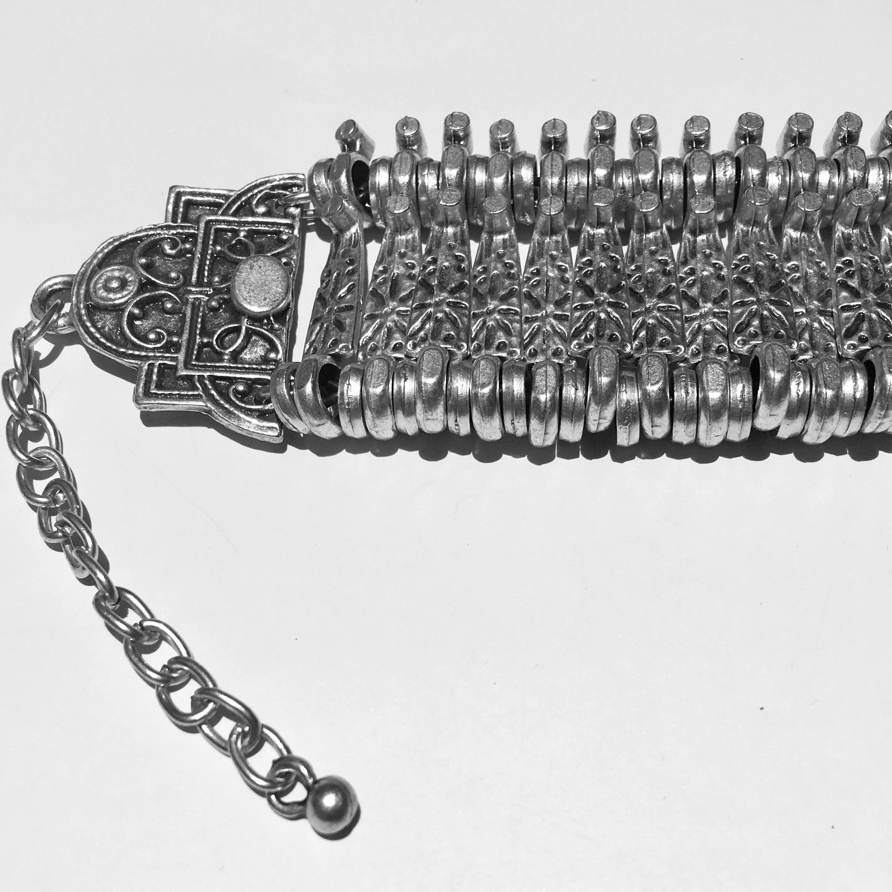 TURKISH SIMPLE METAL CUFF BRACELET
