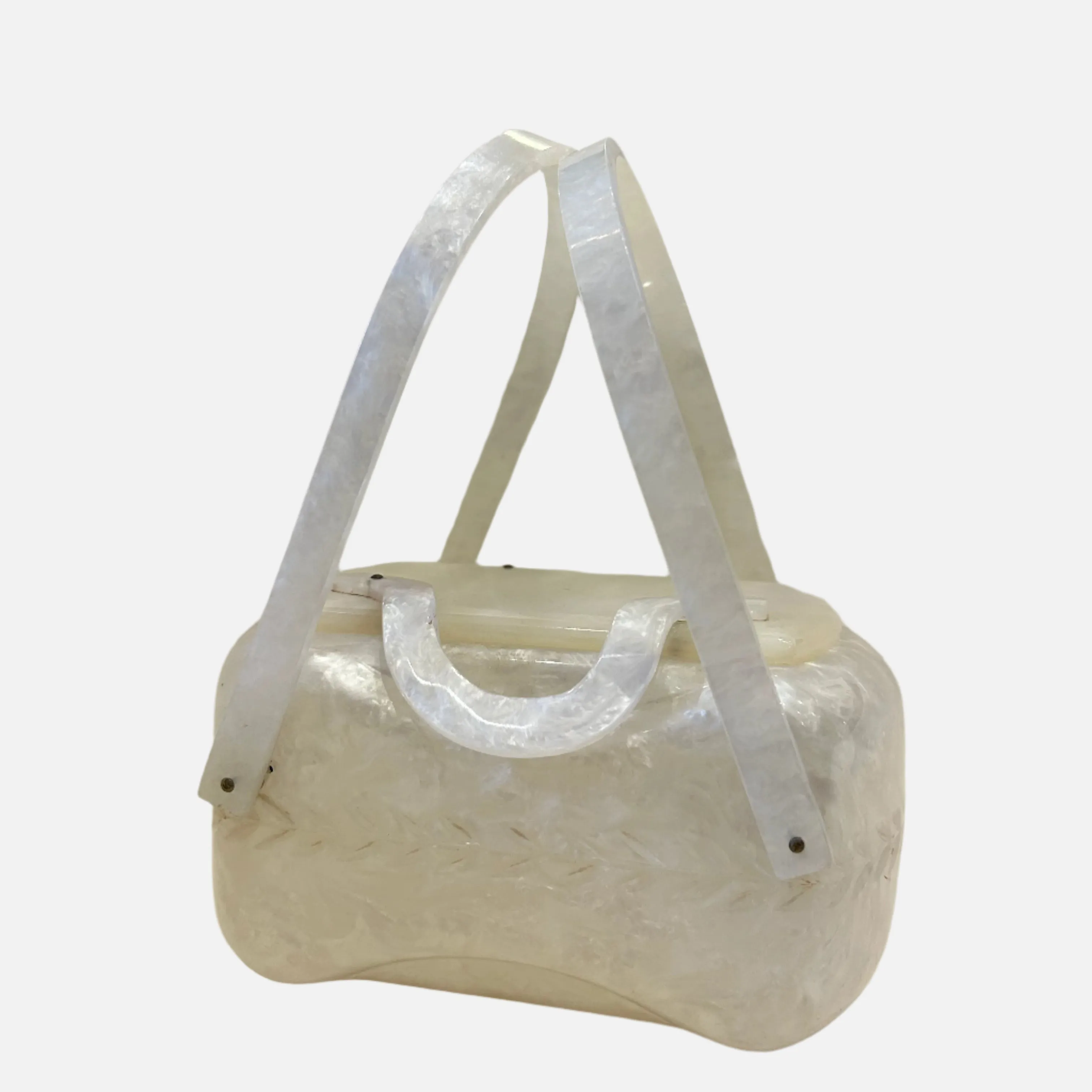 Vintage Llewellyn White Pearl Lucite Purse (1119b)
